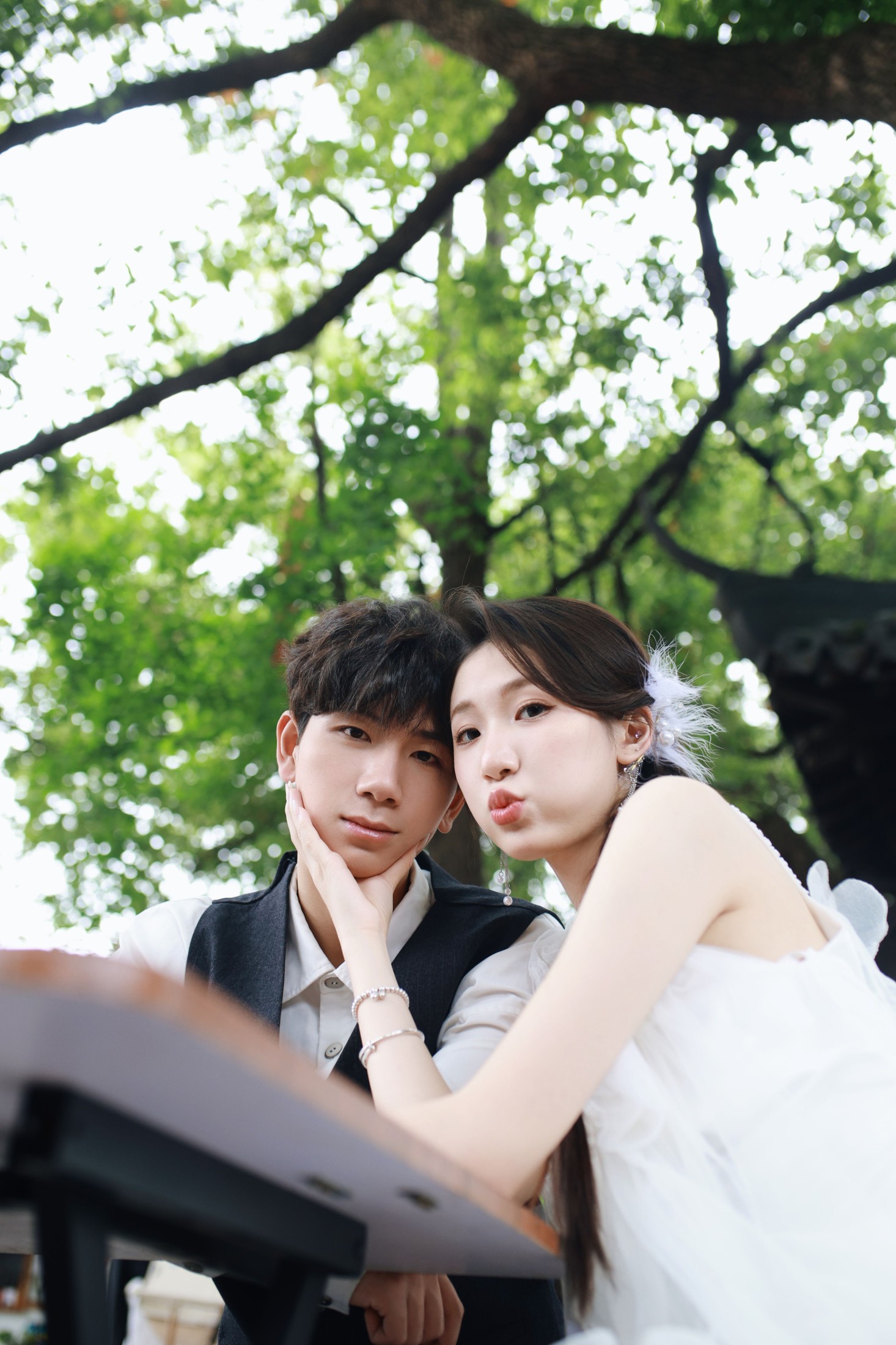 鱼头小孙 – 《老街巷的浪漫》[15P] 插图5