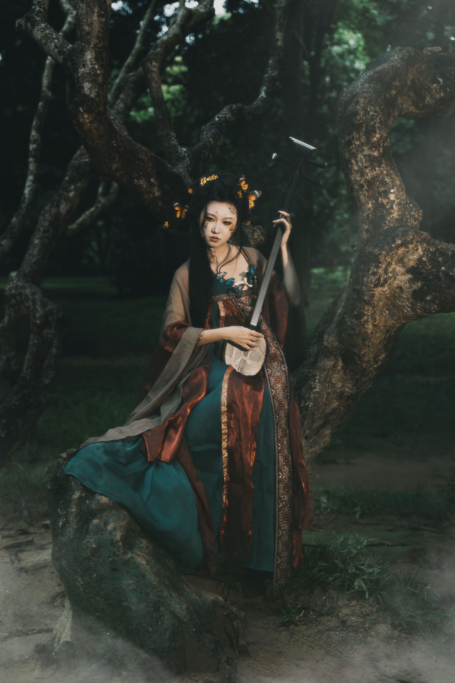 是琳琳呀 – 《枯蝶》[25P]-66COS