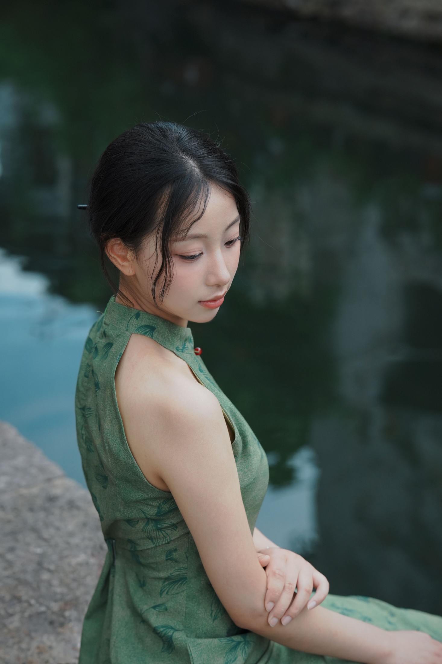 小u – 《绿色江南旗袍》[17P] 插图2