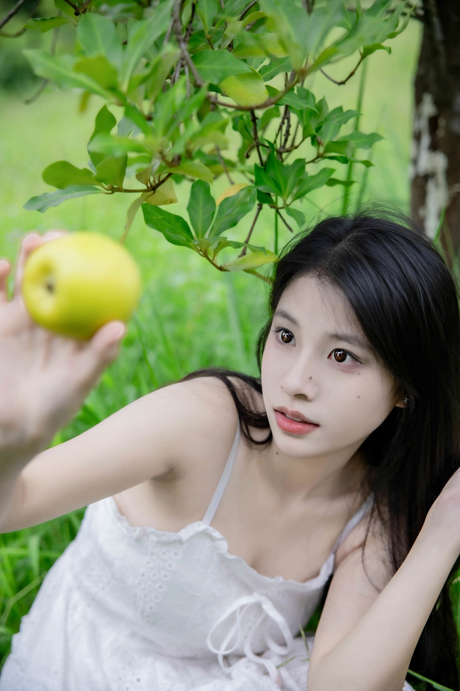 湉懒懒. – 《青苹果的青涩少女》[25P] 插图5