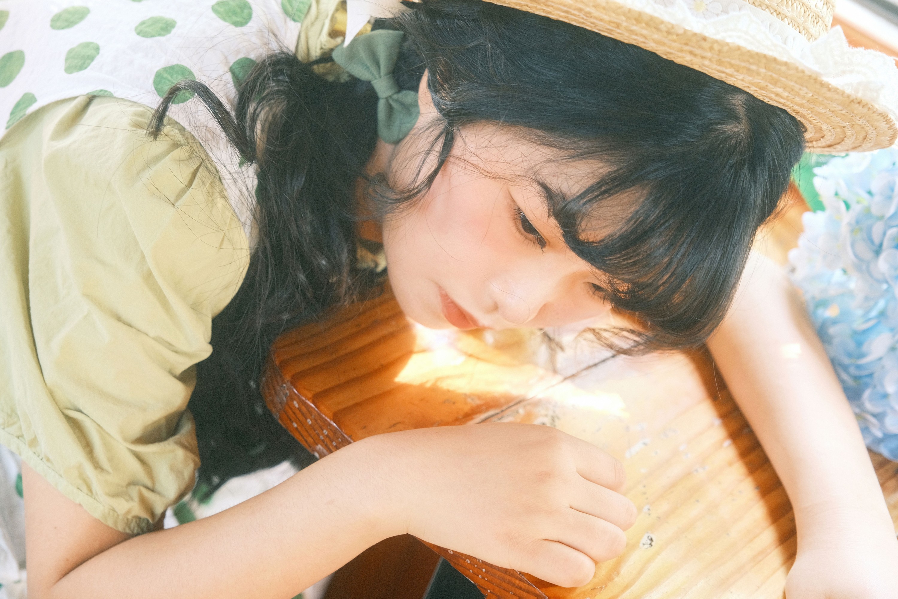 陈梦 – 《夏日的风》[17P]-66COS