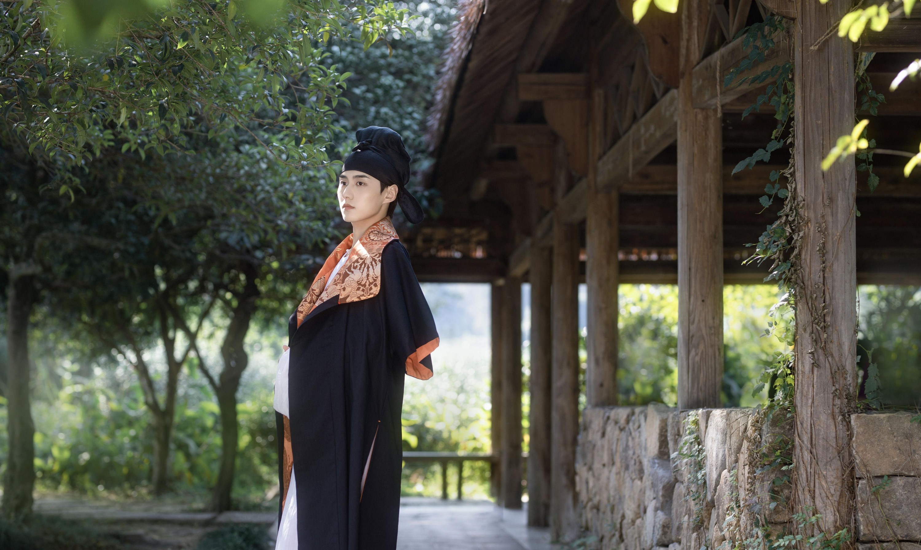 刘儒林 – 《欲买桂花同载酒，终不似，少年游。》[17P] 插图2