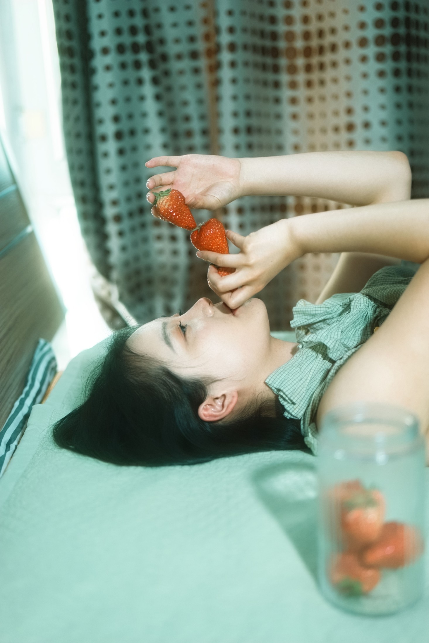 桐桐 – 《草莓味少女》[14P] 插图3