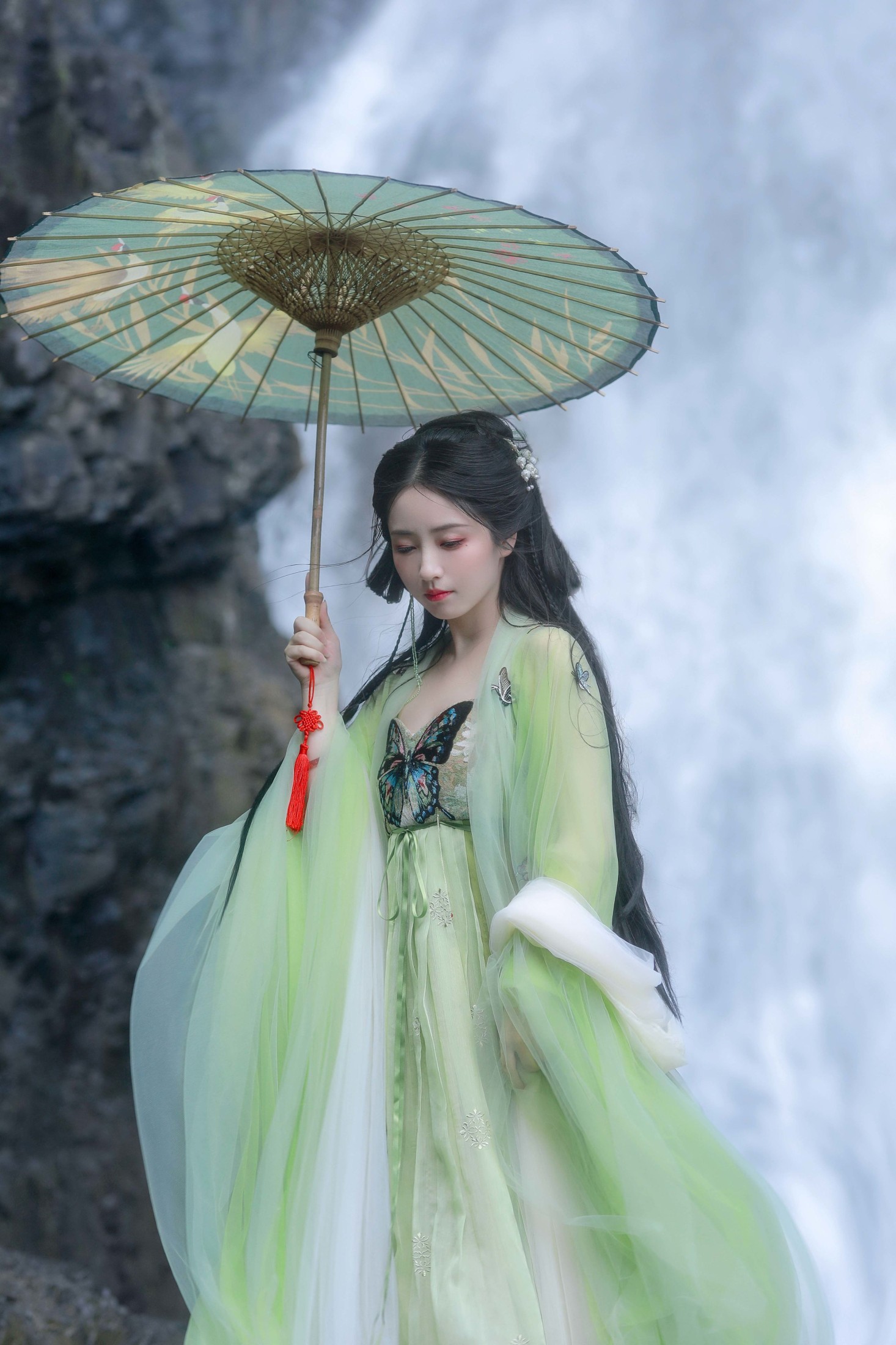 小温暖想要个大太阳  – 《瀑布写真》[15P] 插图5