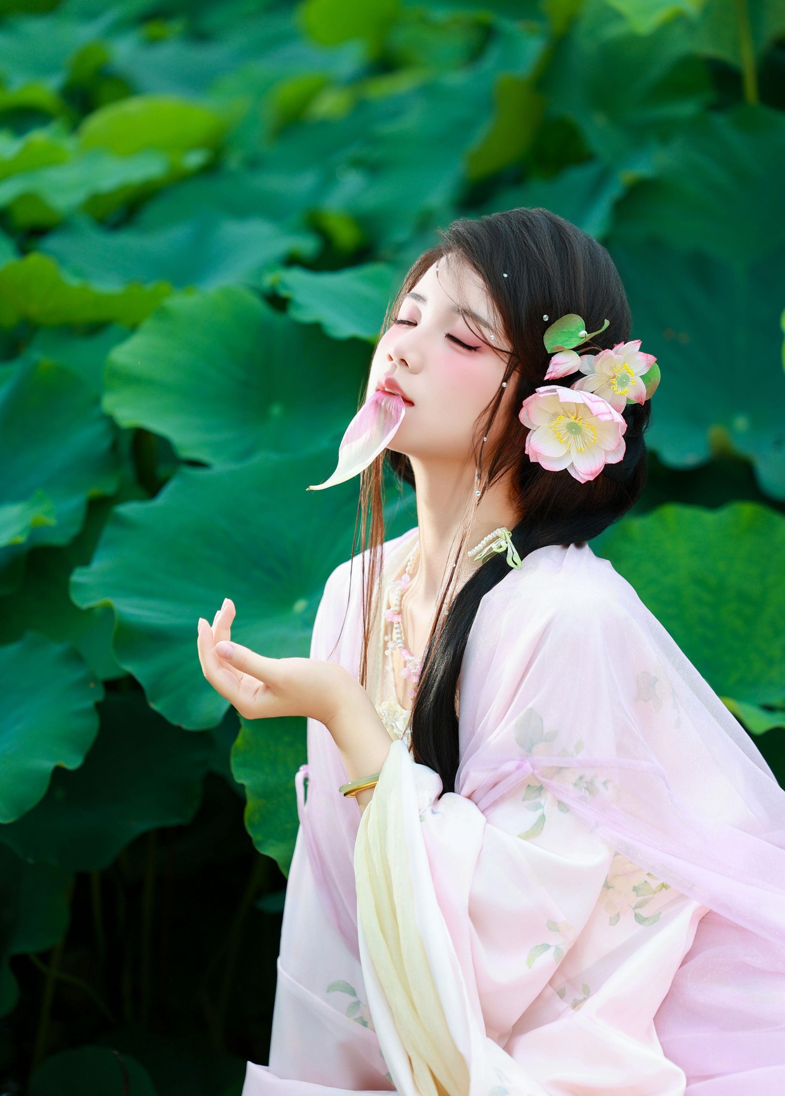 小杜同学 – 《蕊花中》[56P] 插图2