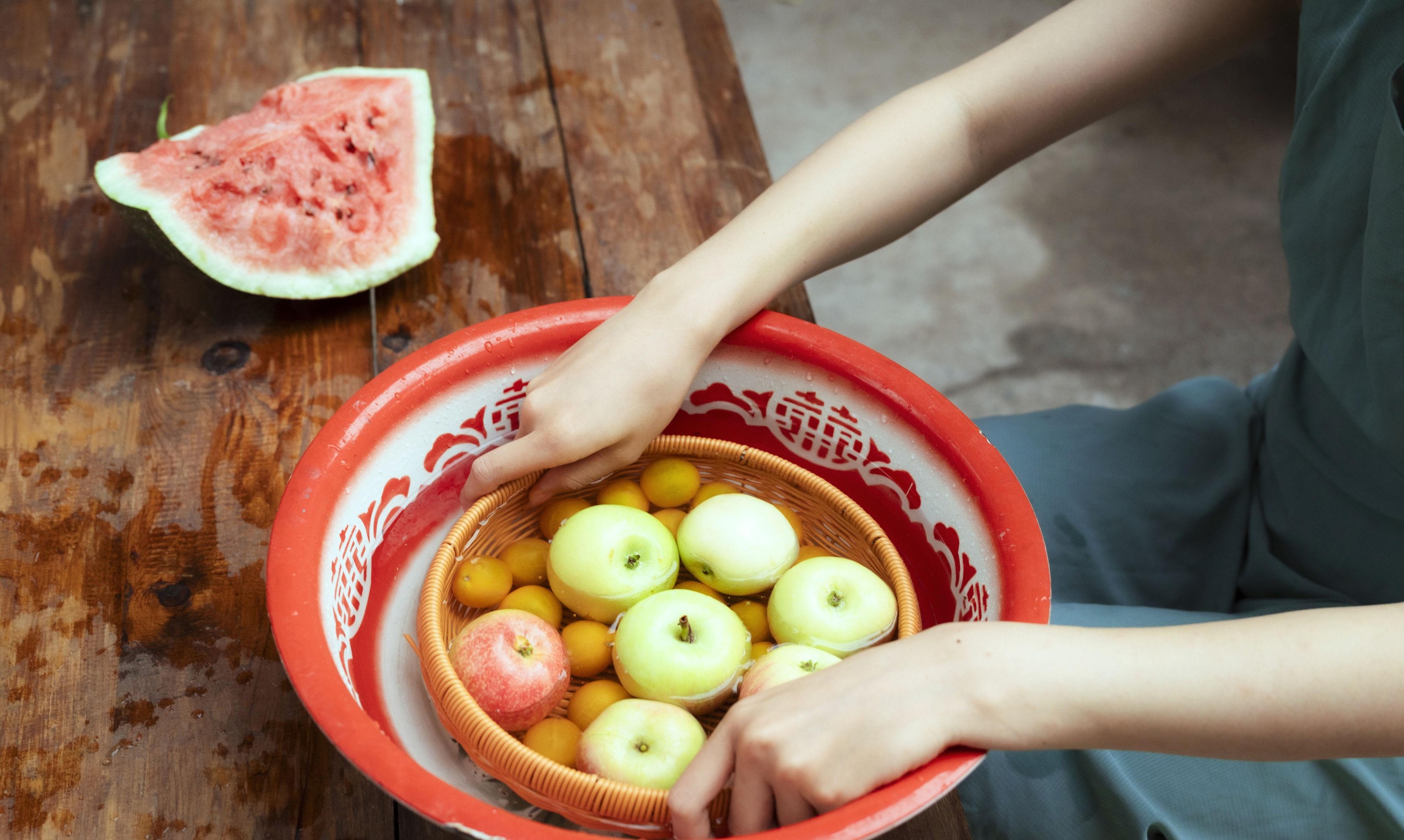 偷喝一口雪碧 – 《雷雨过后》[49P] 插图2