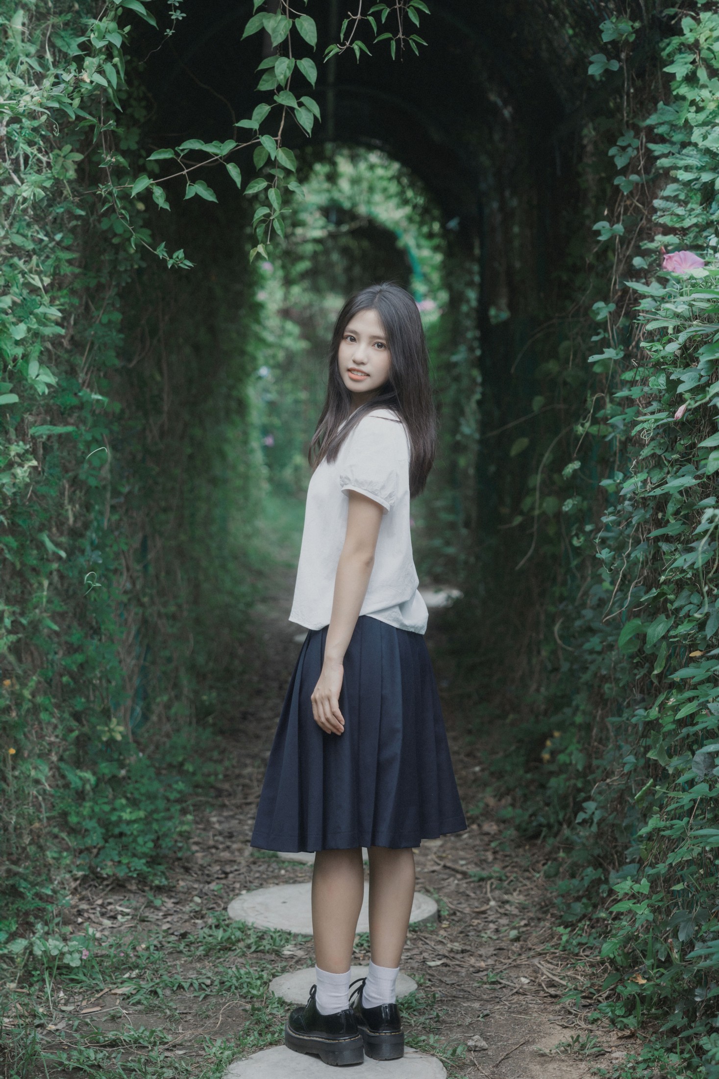 47 – 《梦游仙境》[46P] 插图3