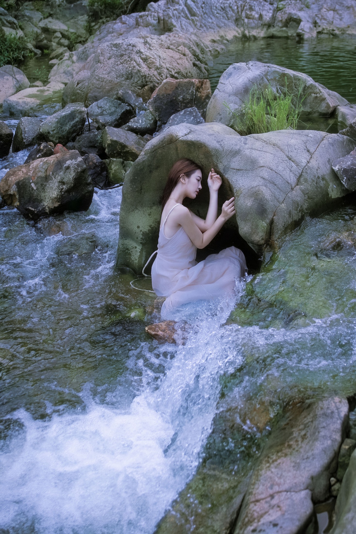 颖儿YY – 《巨石拥仙・溪自流》[32P] 插图5