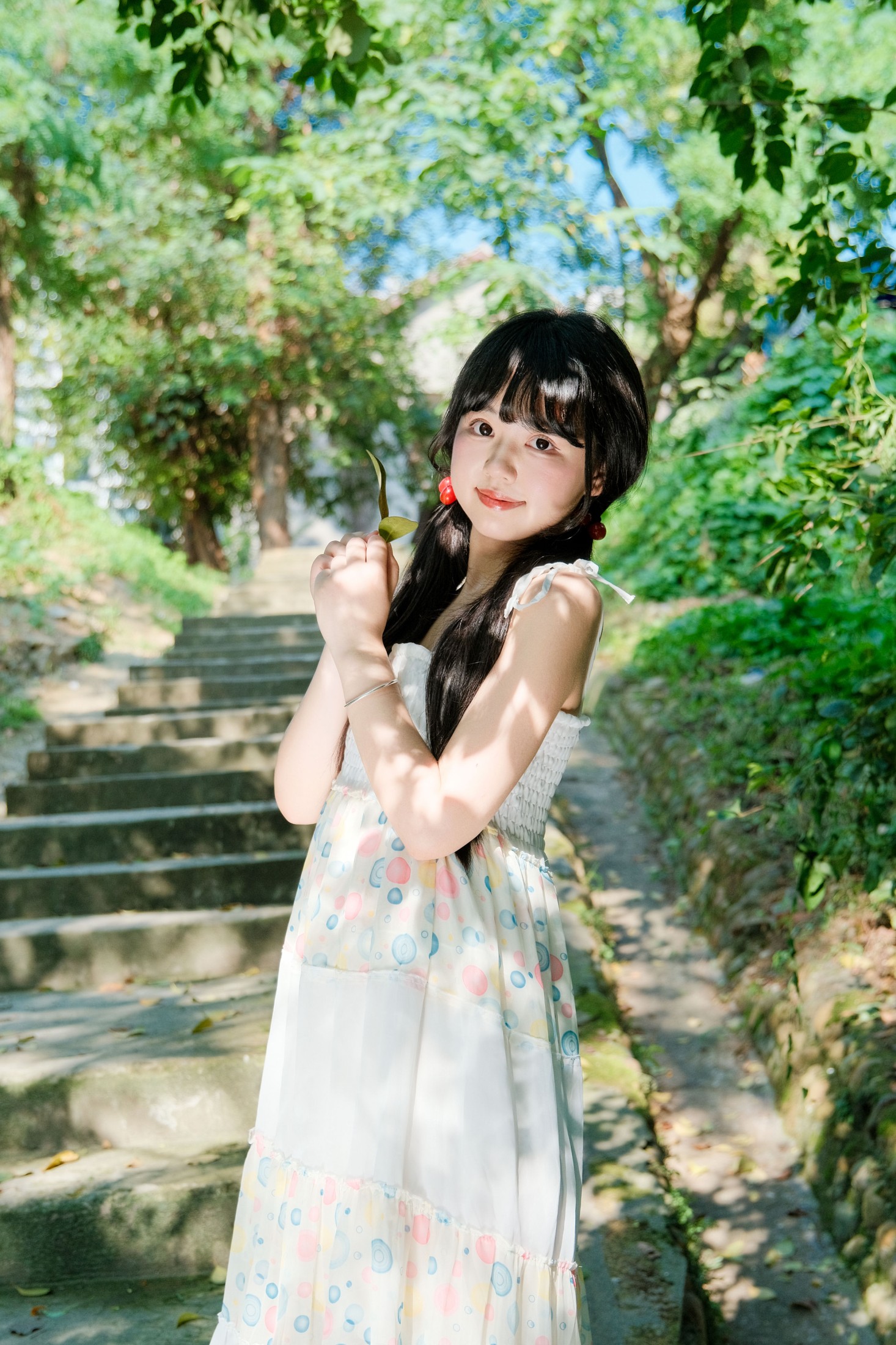 小梨花儿 – 《绿色夏日》[26P]-66COS