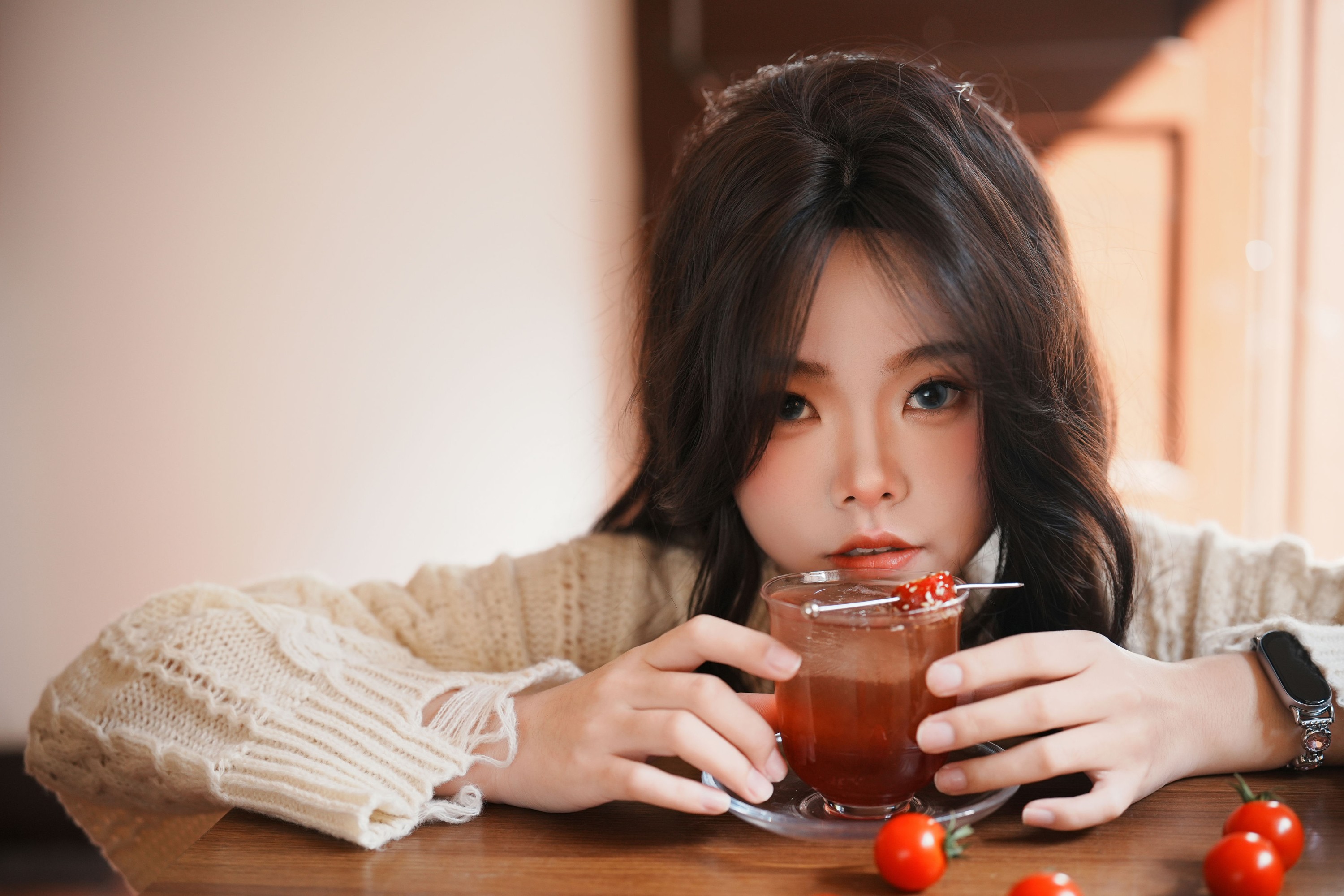 乐迪 – 《室内番茄写真》[13P]-66COS