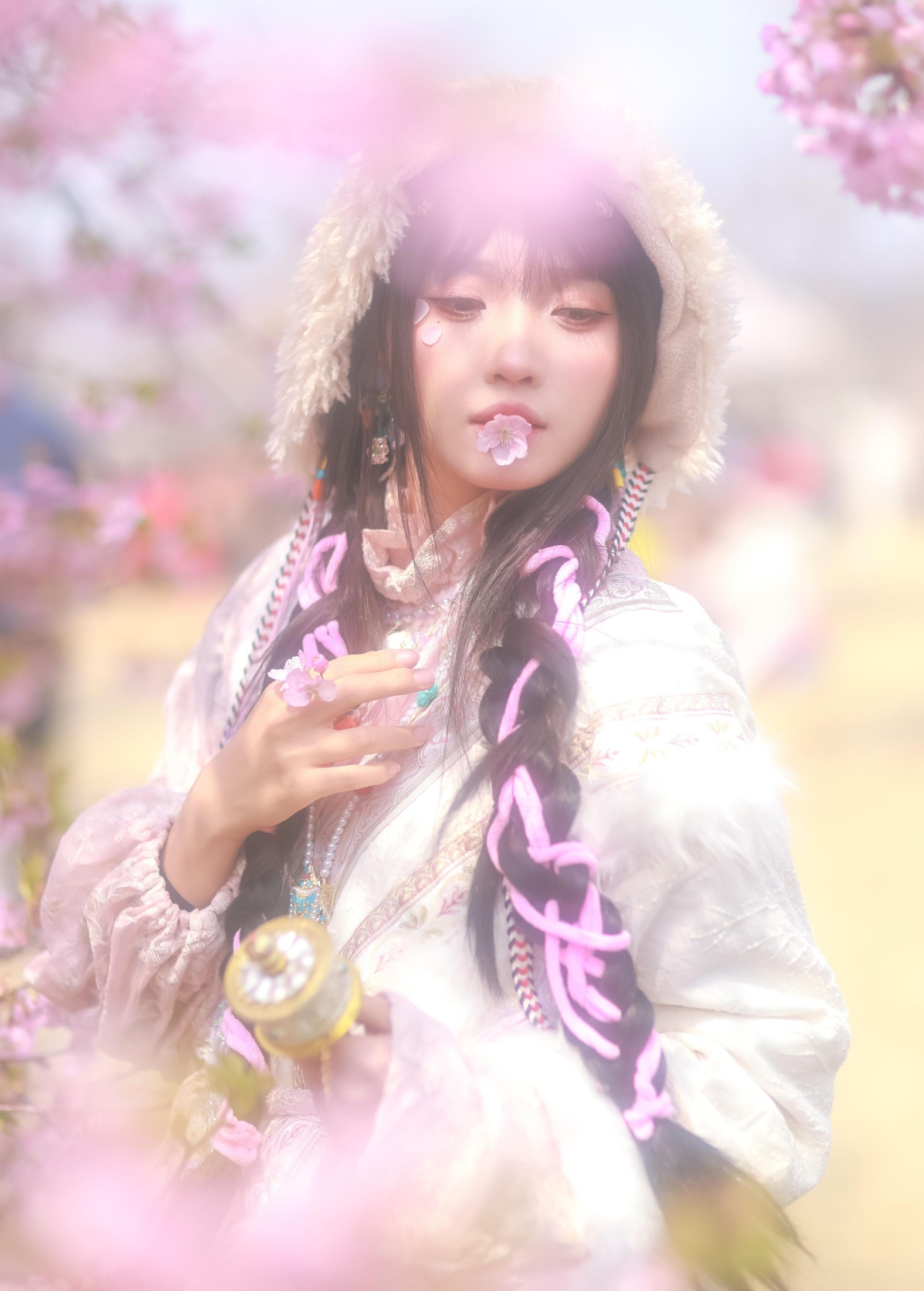 敢小姐 – 《藏族少女の樱海》[26P] 插图2