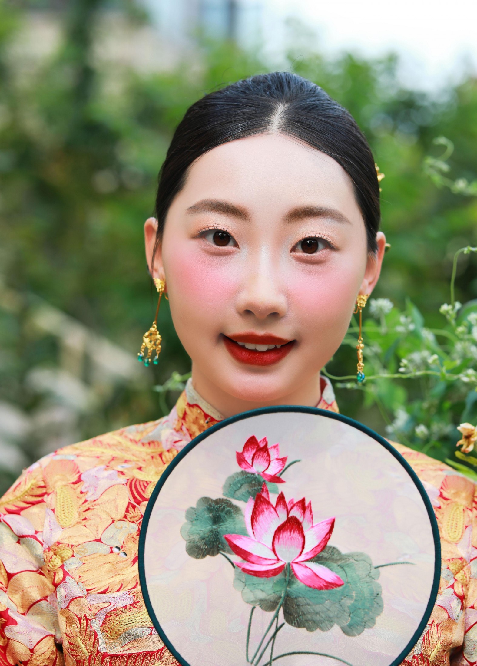 但行好事 – 《龙凤褂写真》[14P] 插图2