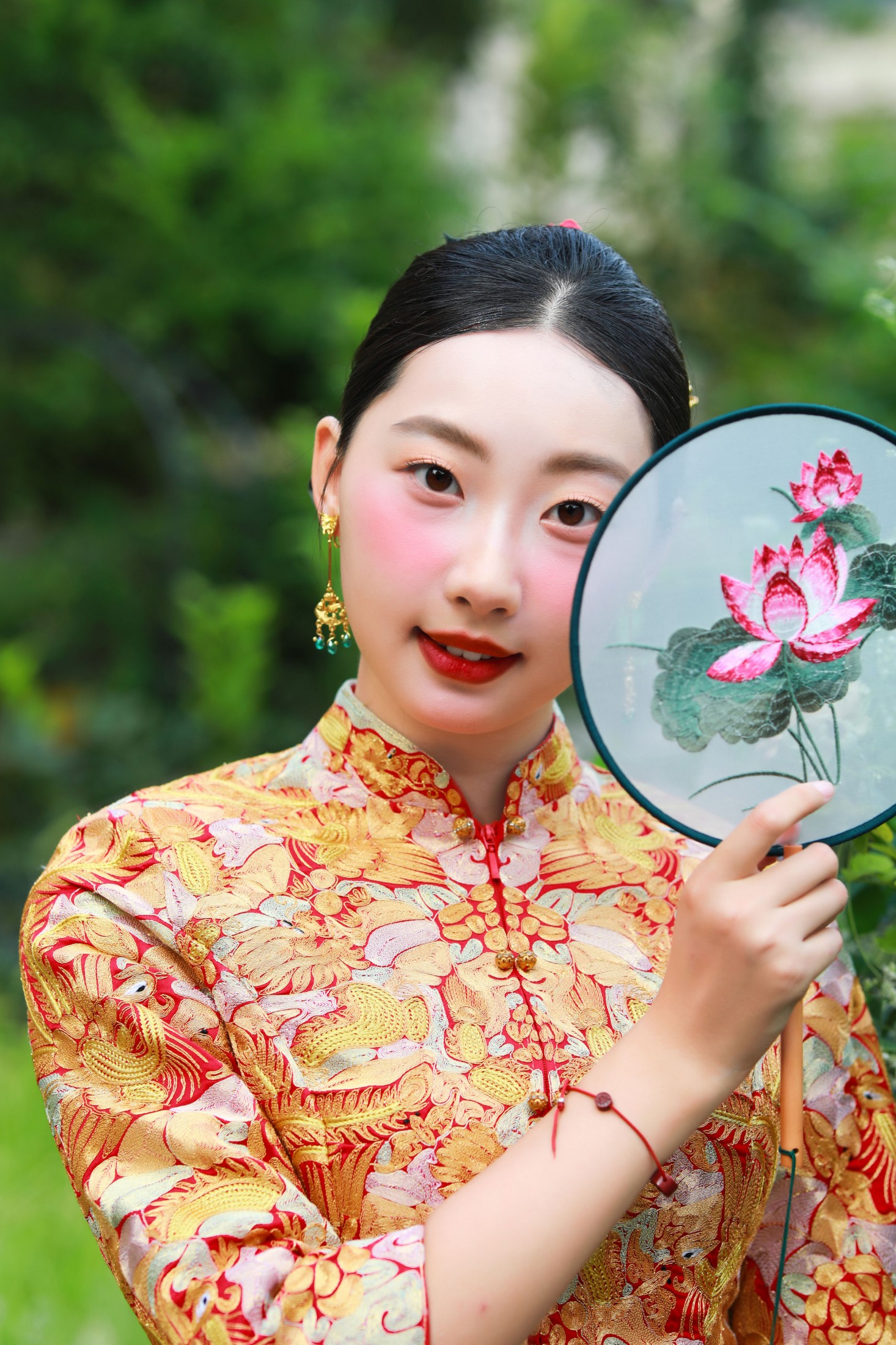 但行好事 – 《龙凤褂写真》[14P] 插图4