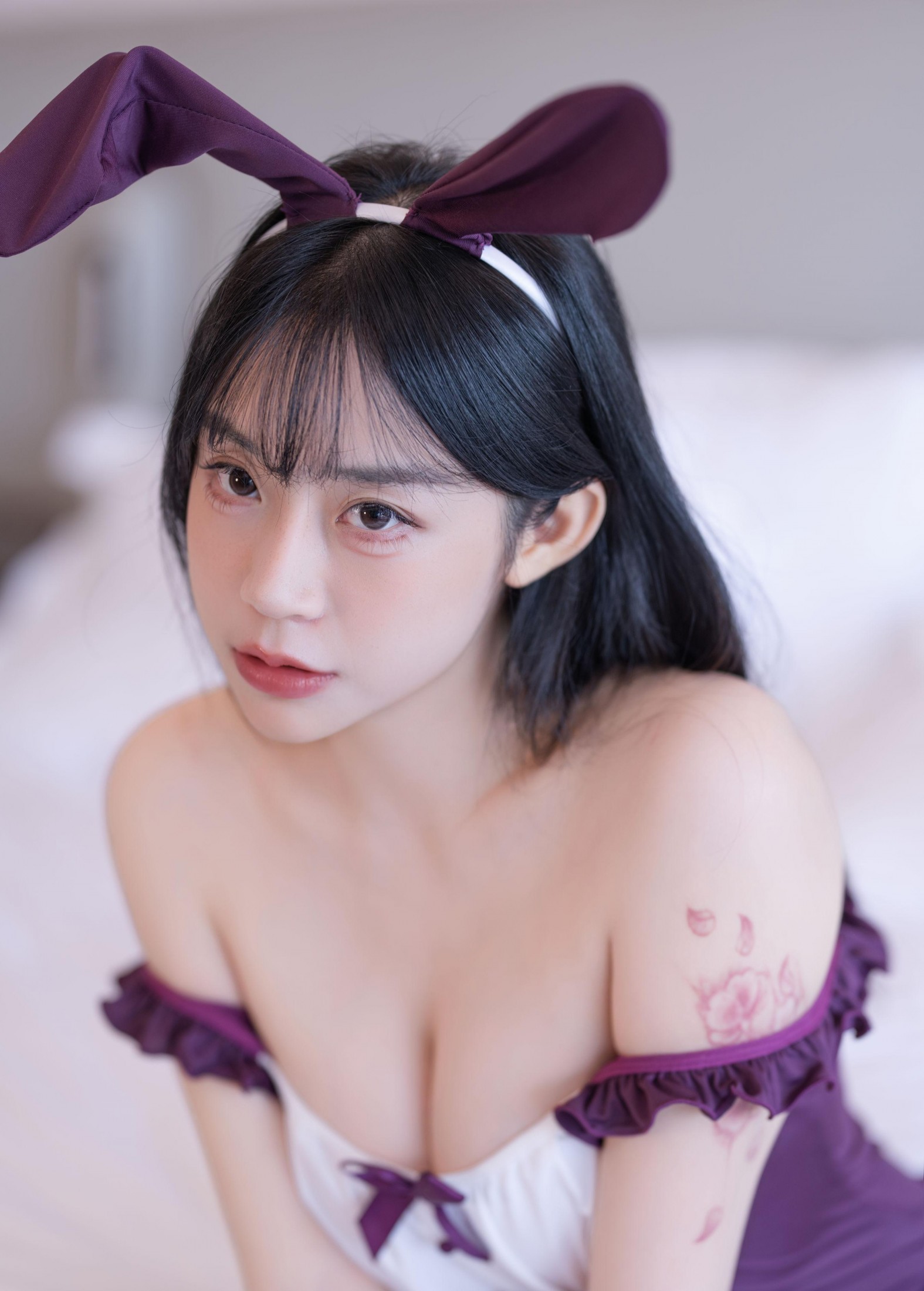 一元同学Jodie – 《紫调兔耳，邂逅温柔》[57P] 插图2