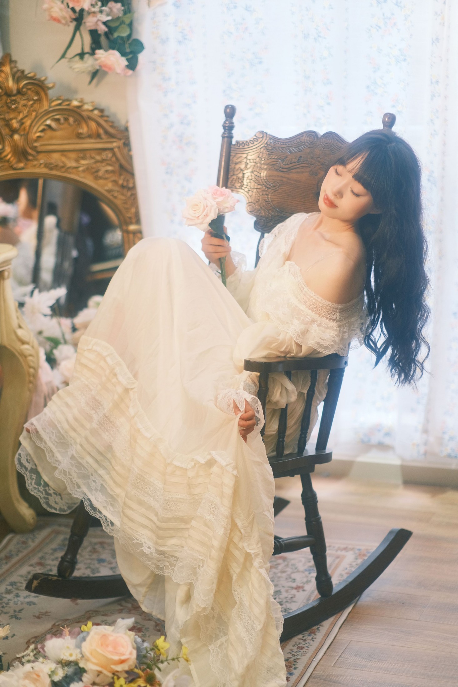 椰汁 – 《温柔法式花房少女》[21P]-66COS