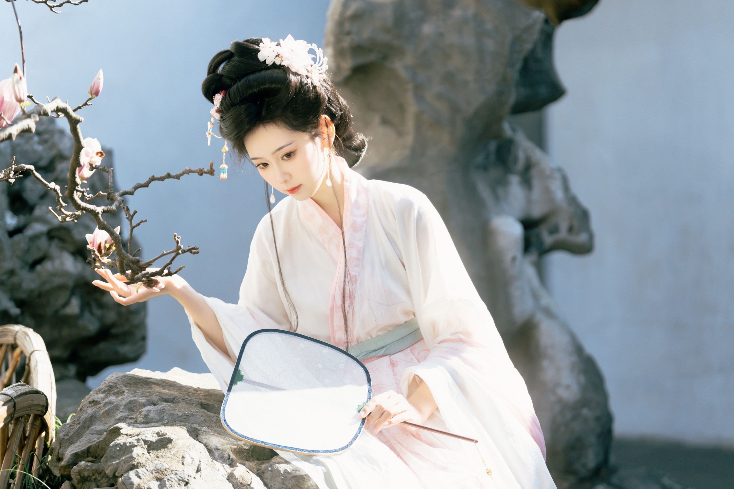 甜心芽芽 – 《二乔玉兰 | “梦里不知身是客”》[15P] 插图3