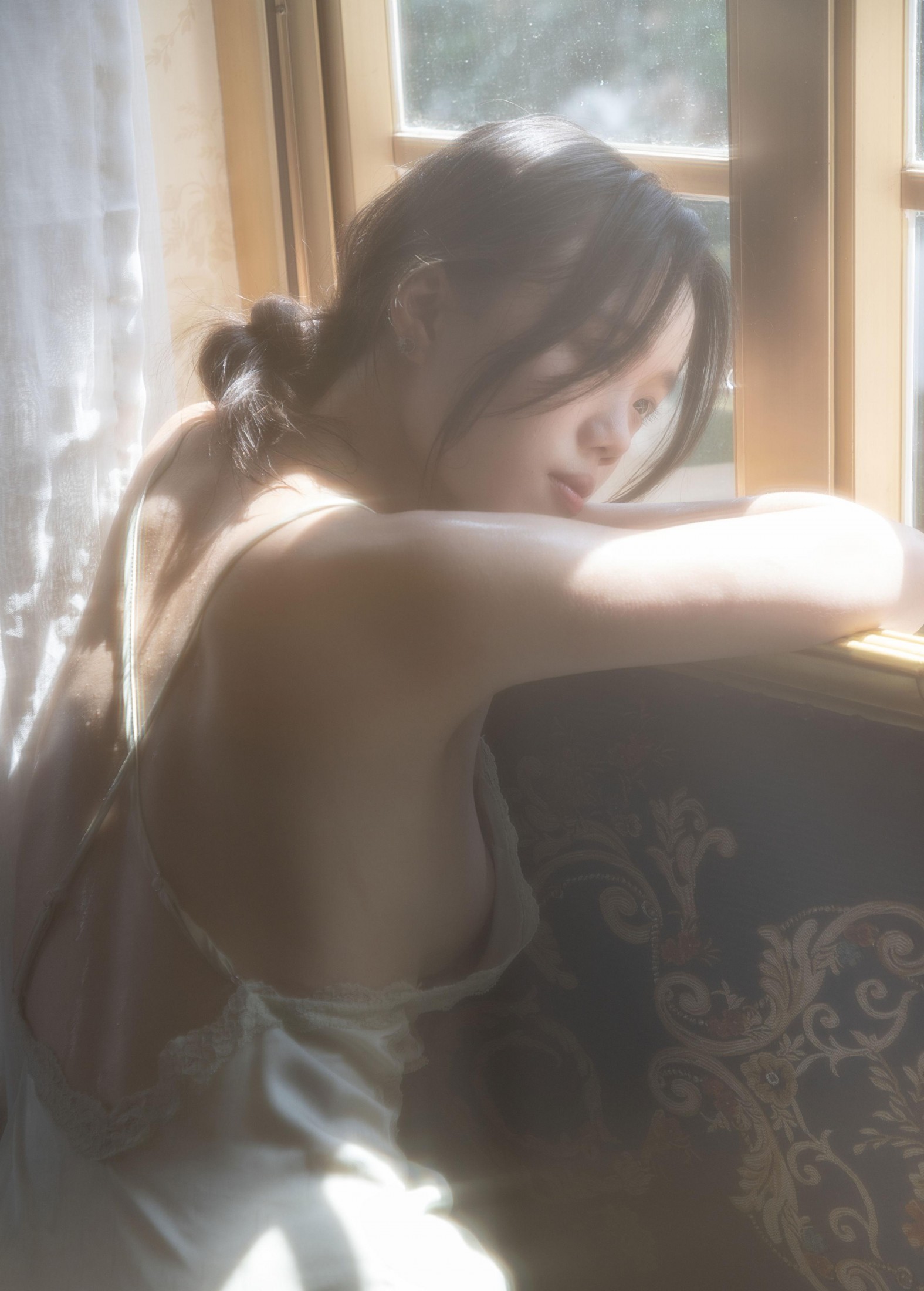 解云花 – 《夏季结束前在老房子里的身体记录》[15P] 插图2