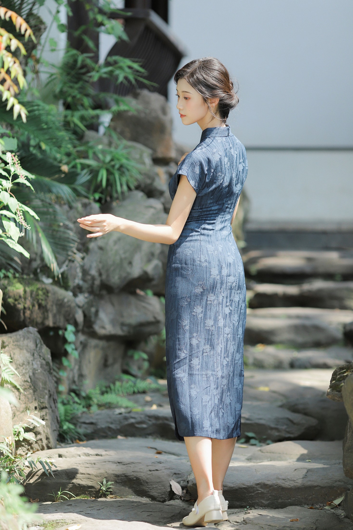 一口烧麦 – 《她身上有淡淡的书香气》[23P] 插图5