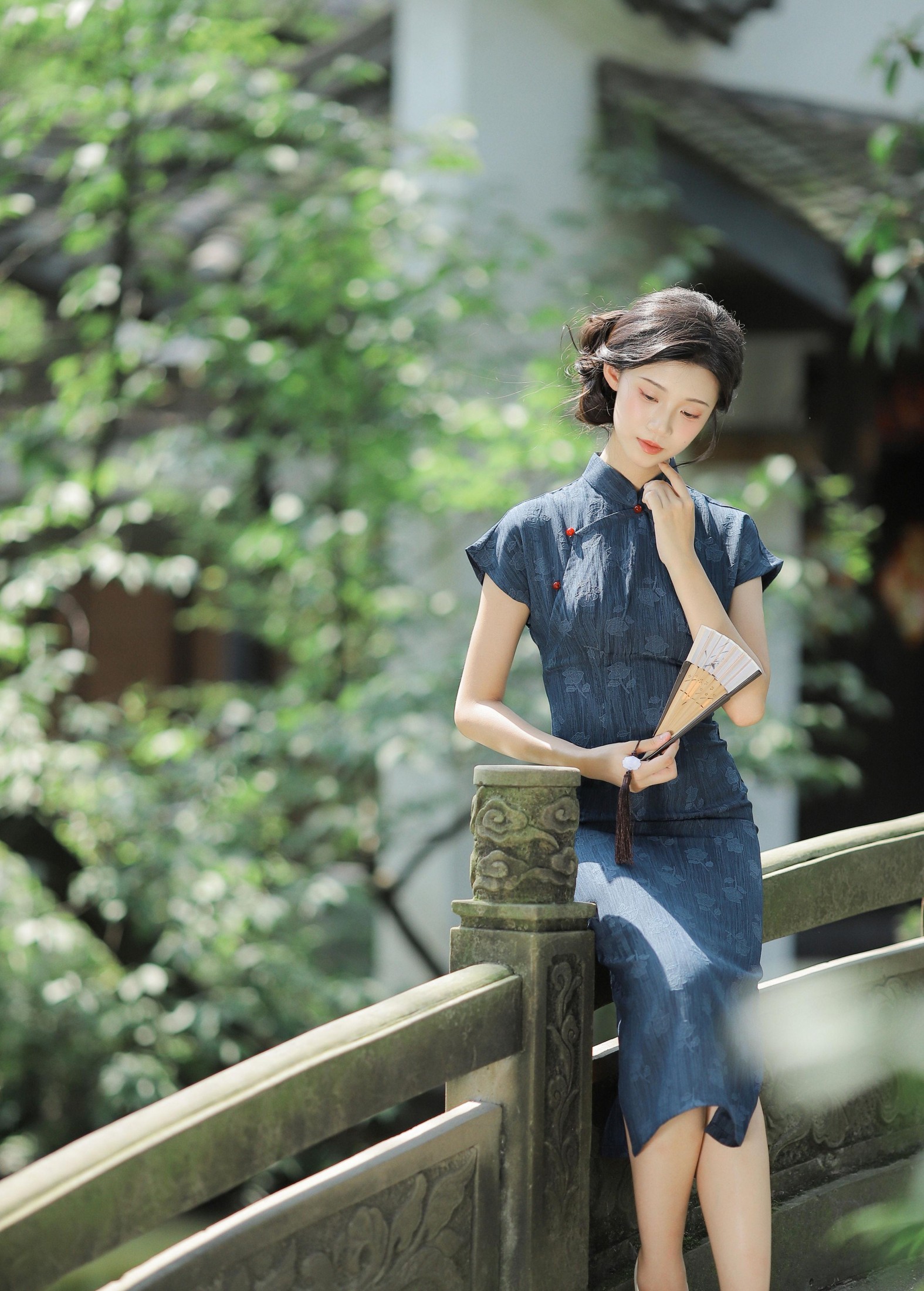 一口烧麦 – 《她身上有淡淡的书香气》[23P] 插图2