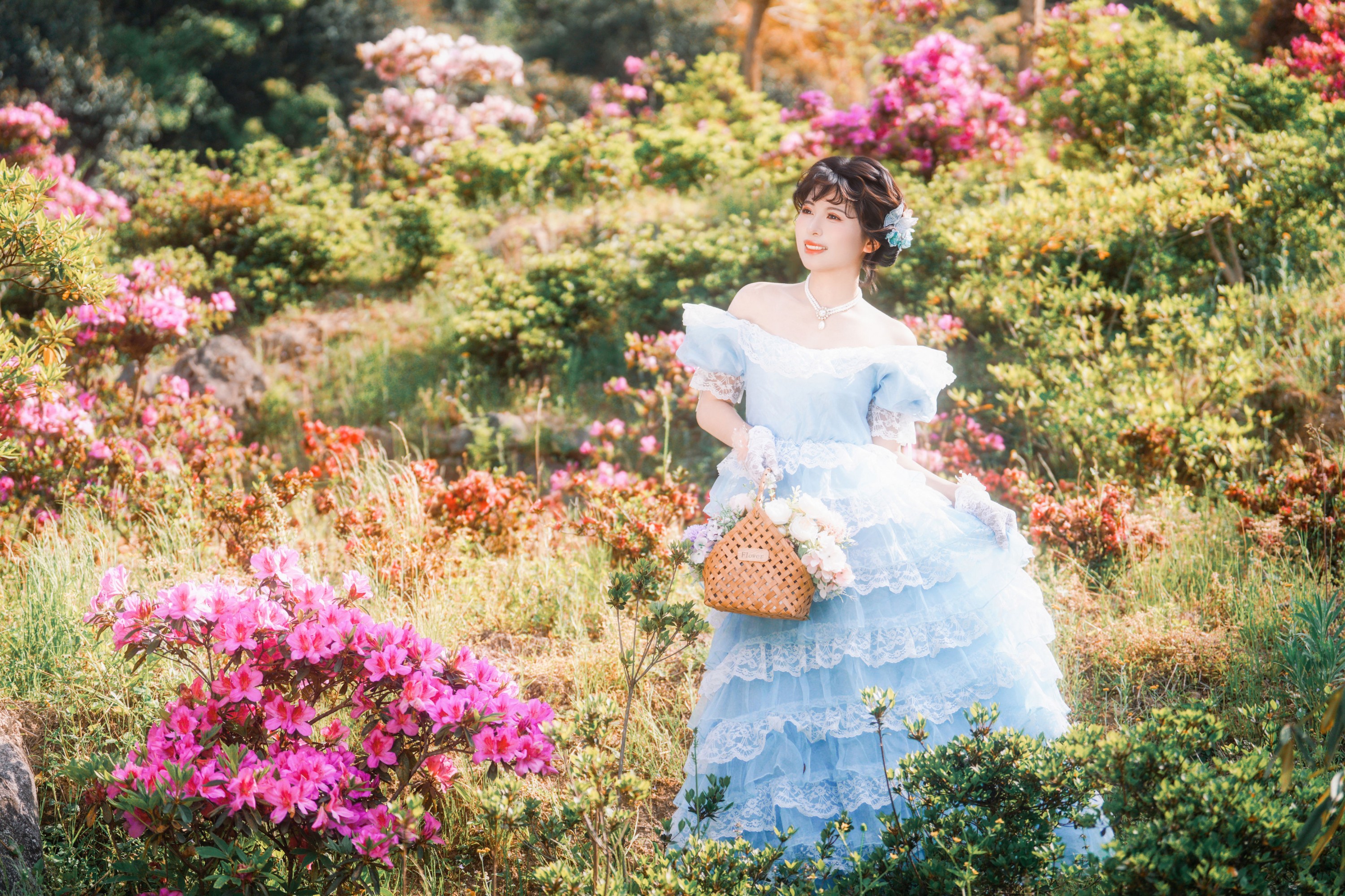 桂花鸭 – 《法式人像-杜鹃花写真》[21P]-66COS