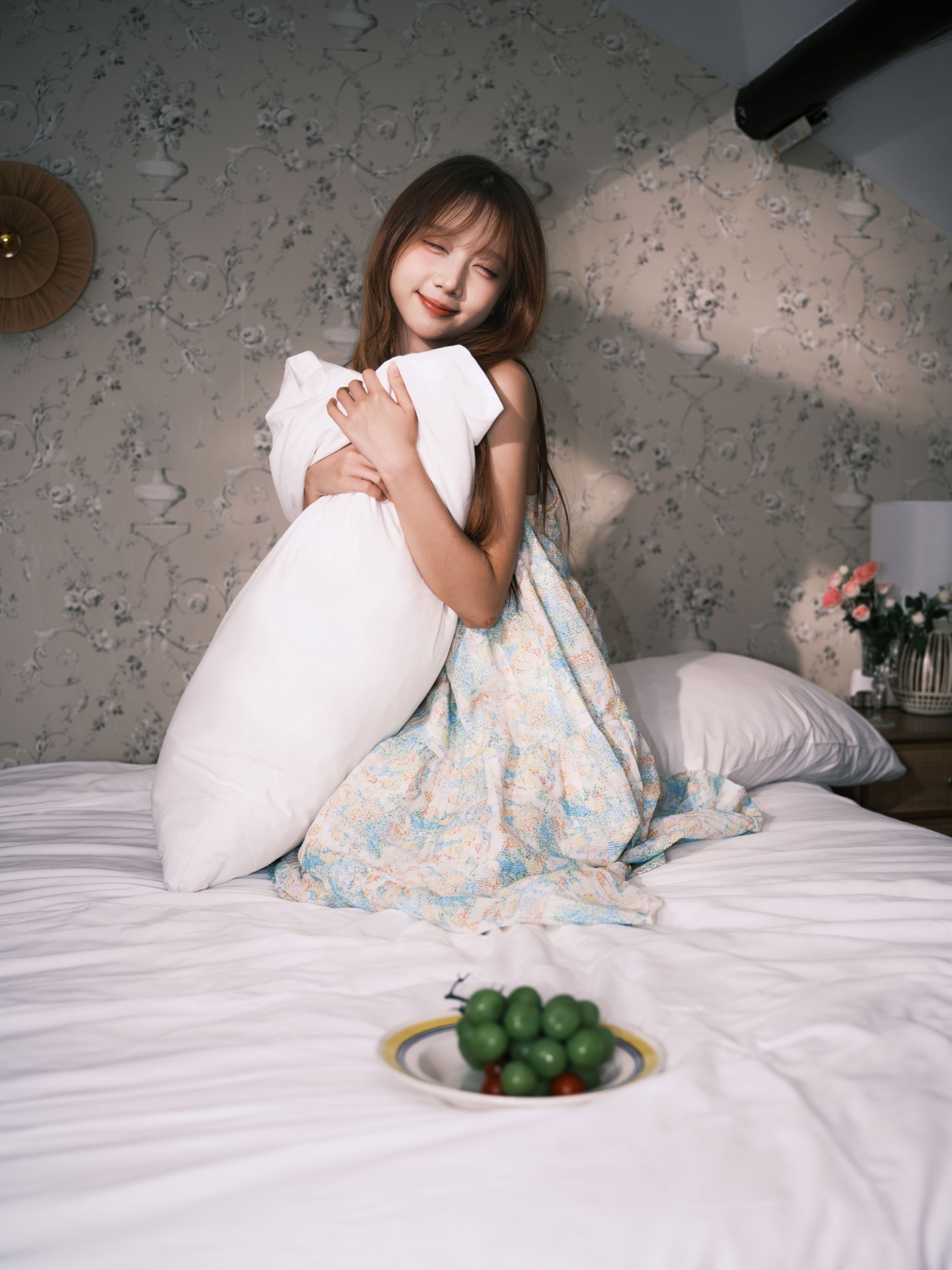醒醒 – 《起床梳洗的阁楼少女》[25P]-66COS