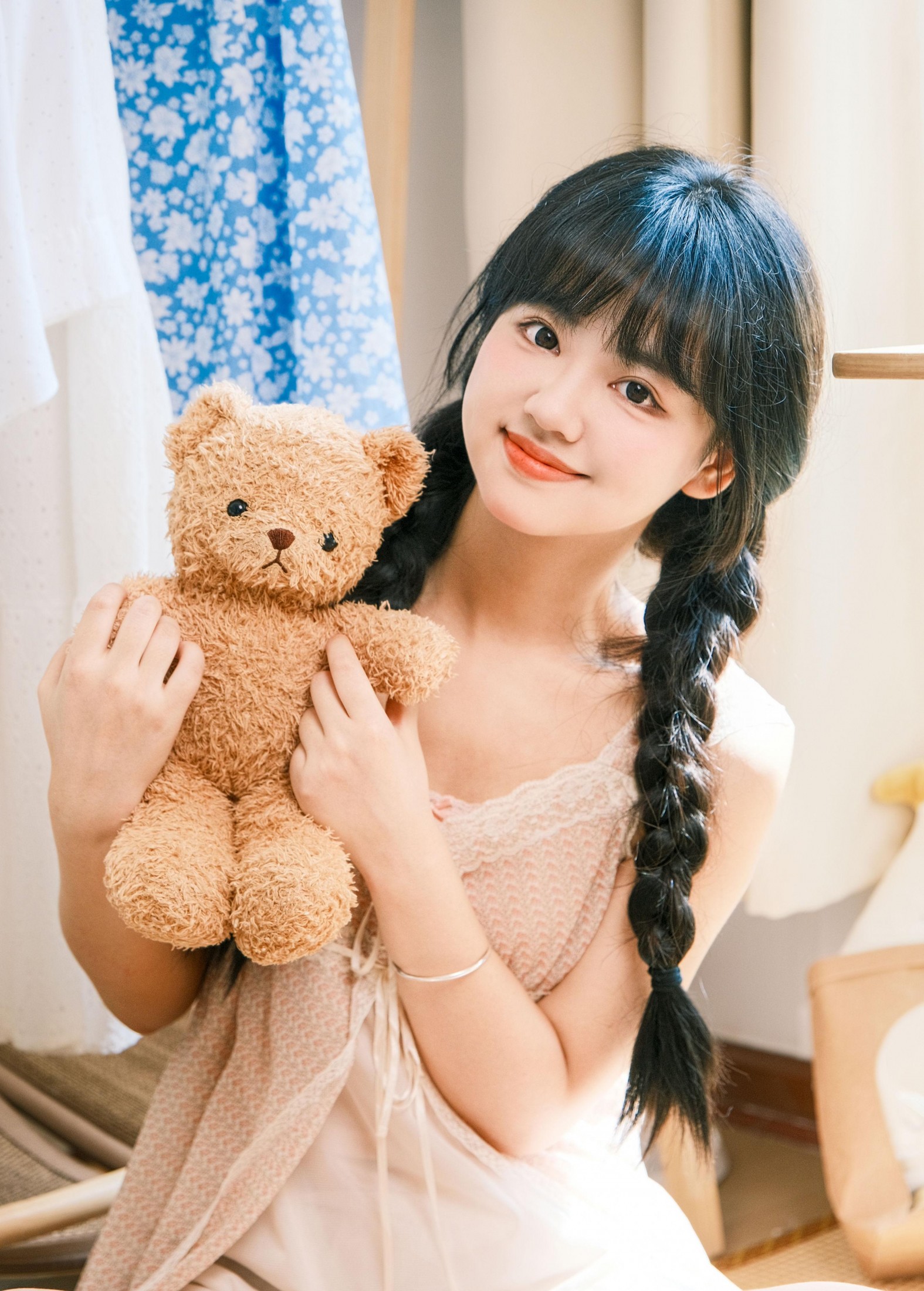 小梨花儿 – 《日系少女居家拍照》[27P] 插图2