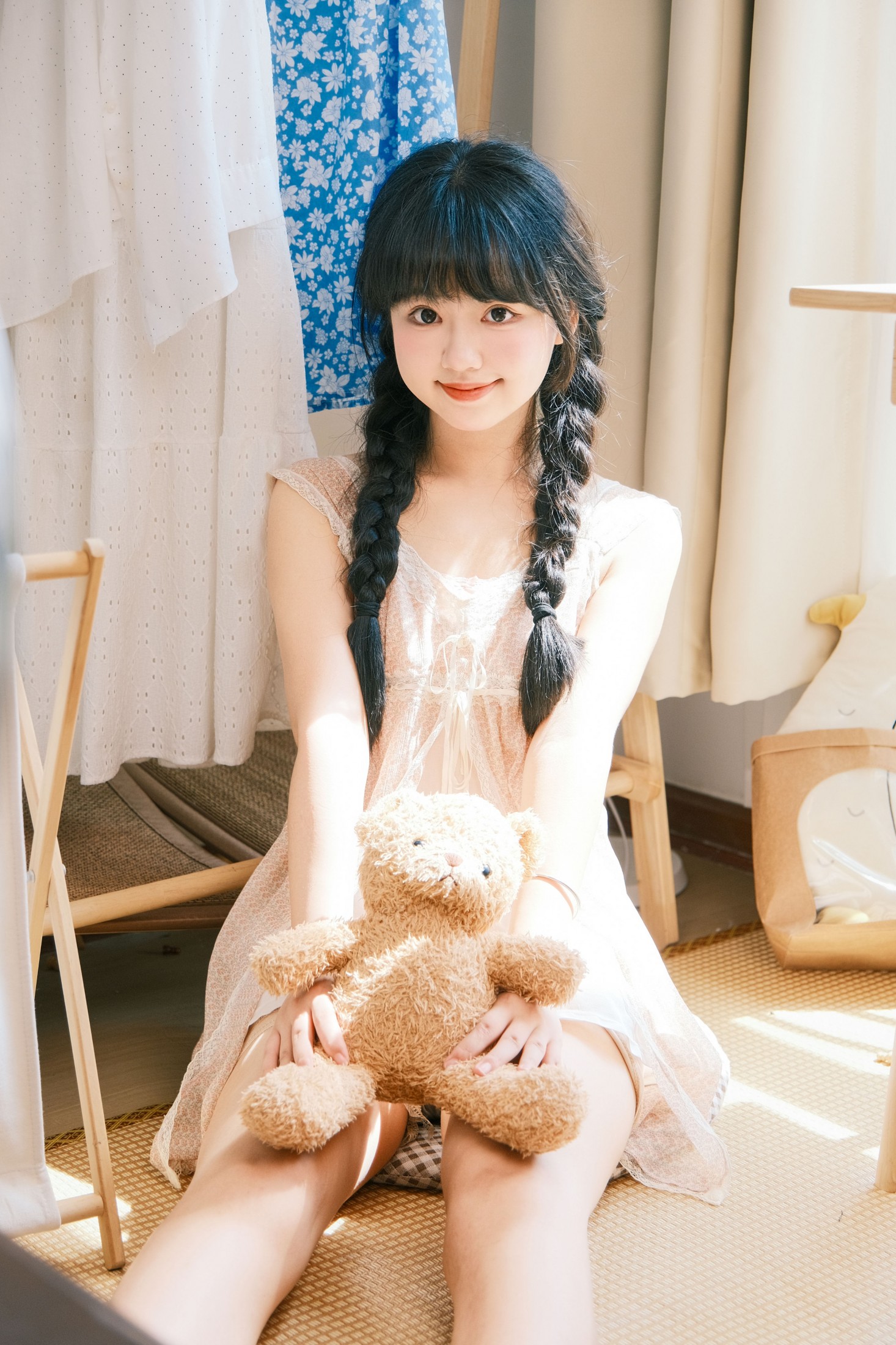 小梨花儿 – 《日系少女居家拍照》[27P] 插图4