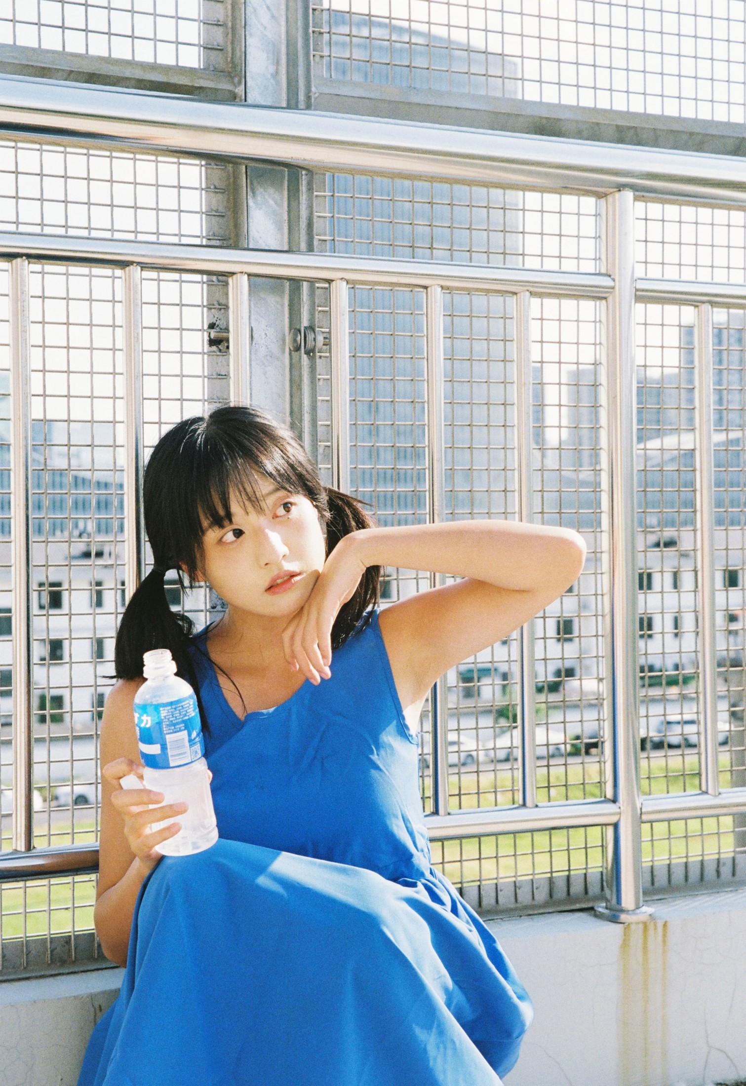 各各答 – 《夏日蓝色少女》[13P] 插图3