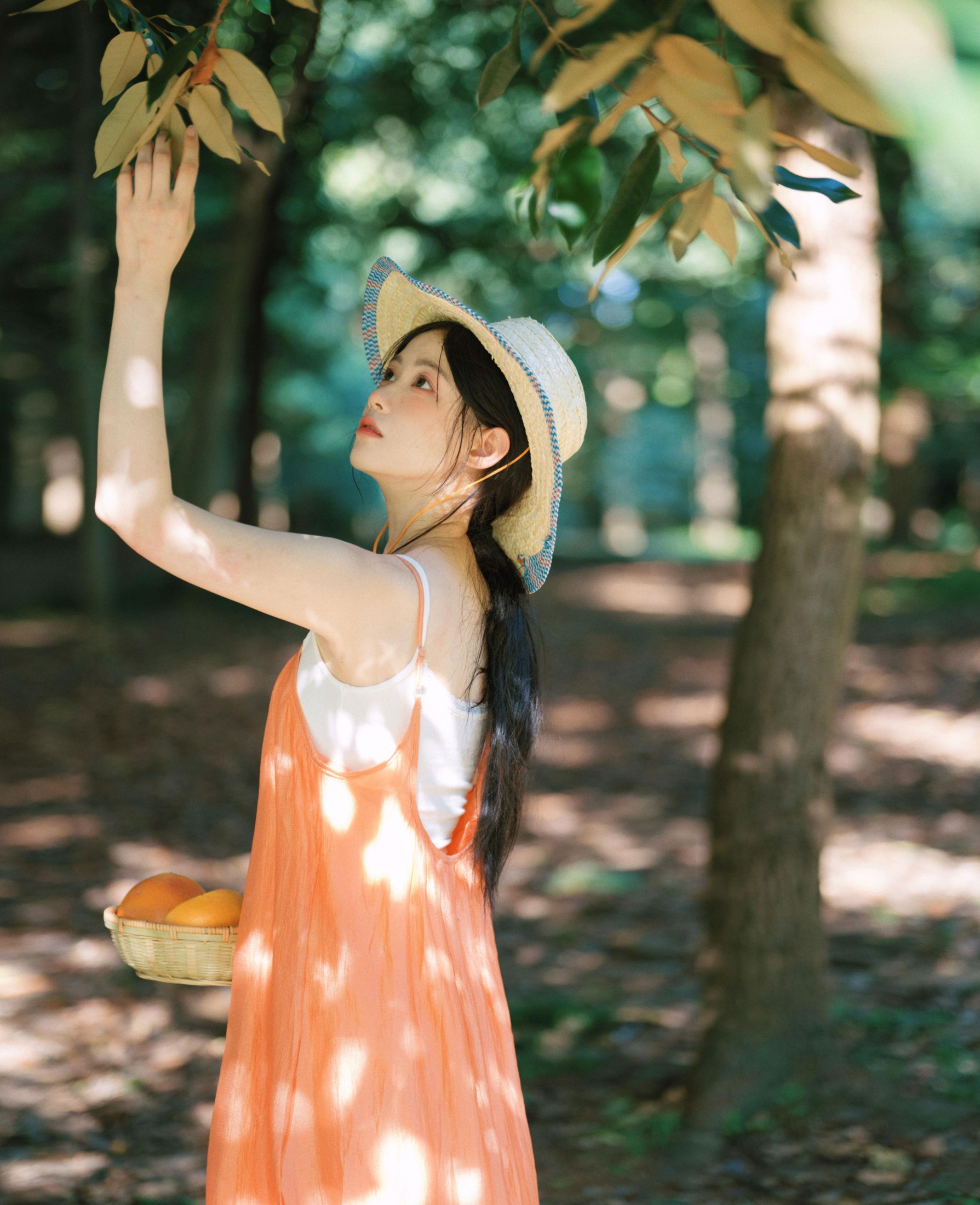 康渝茜Niki – 《感受夏日的色彩》[16P] 插图2