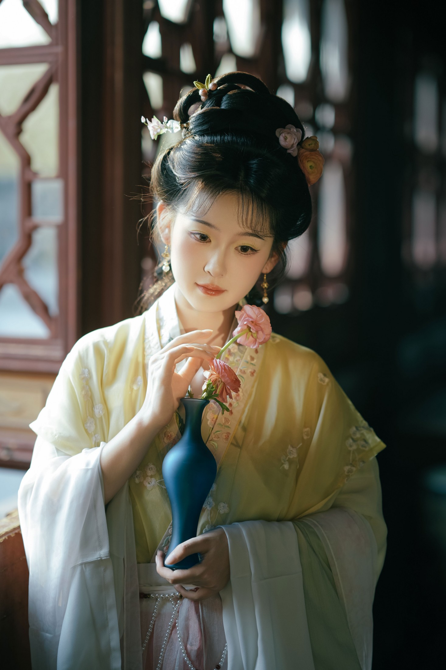 甜心芽芽 – 《观我旧往，同我仰春》[16P]-66COS