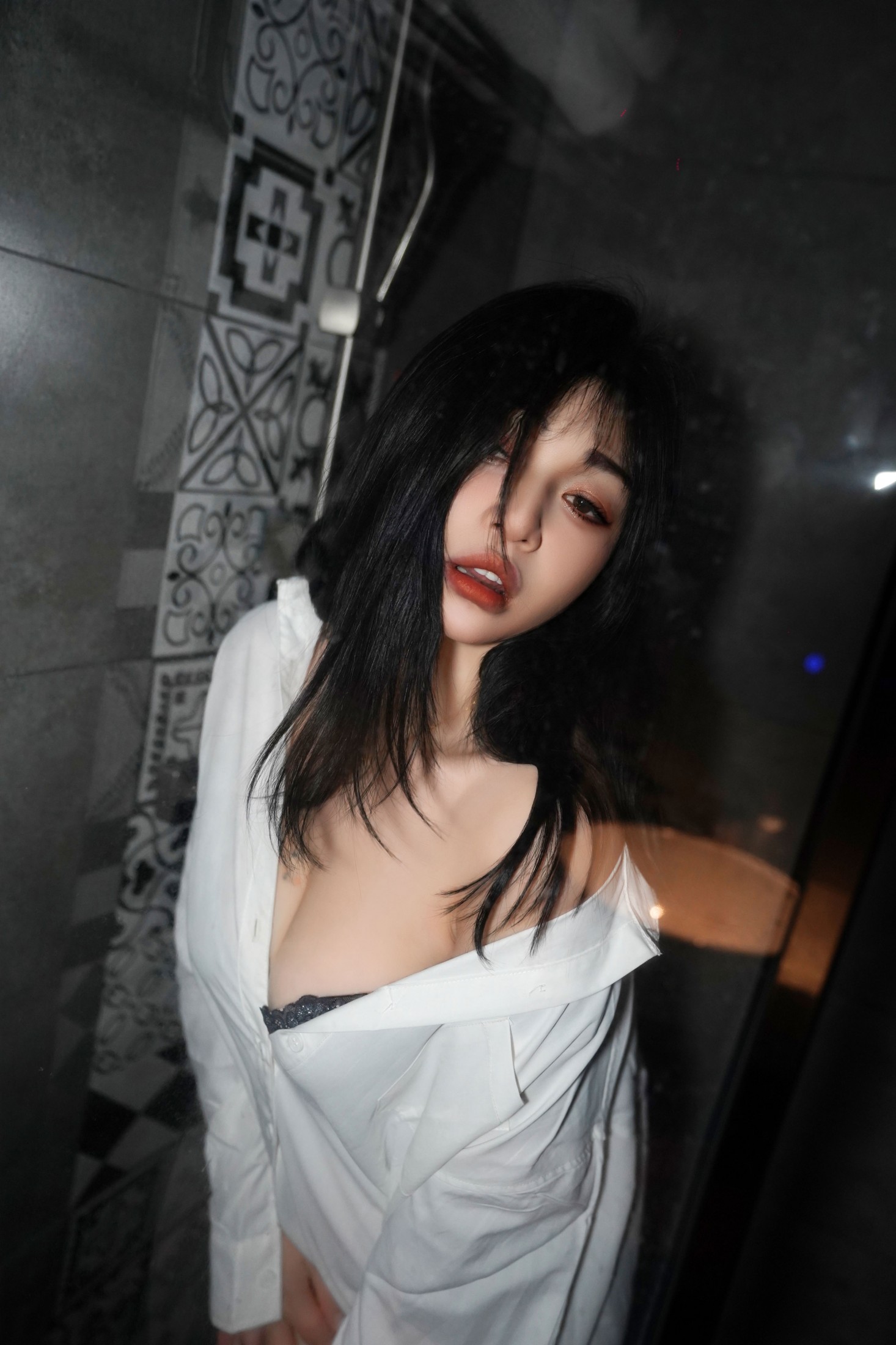  – 《浴室玉女》[13P] 插图3