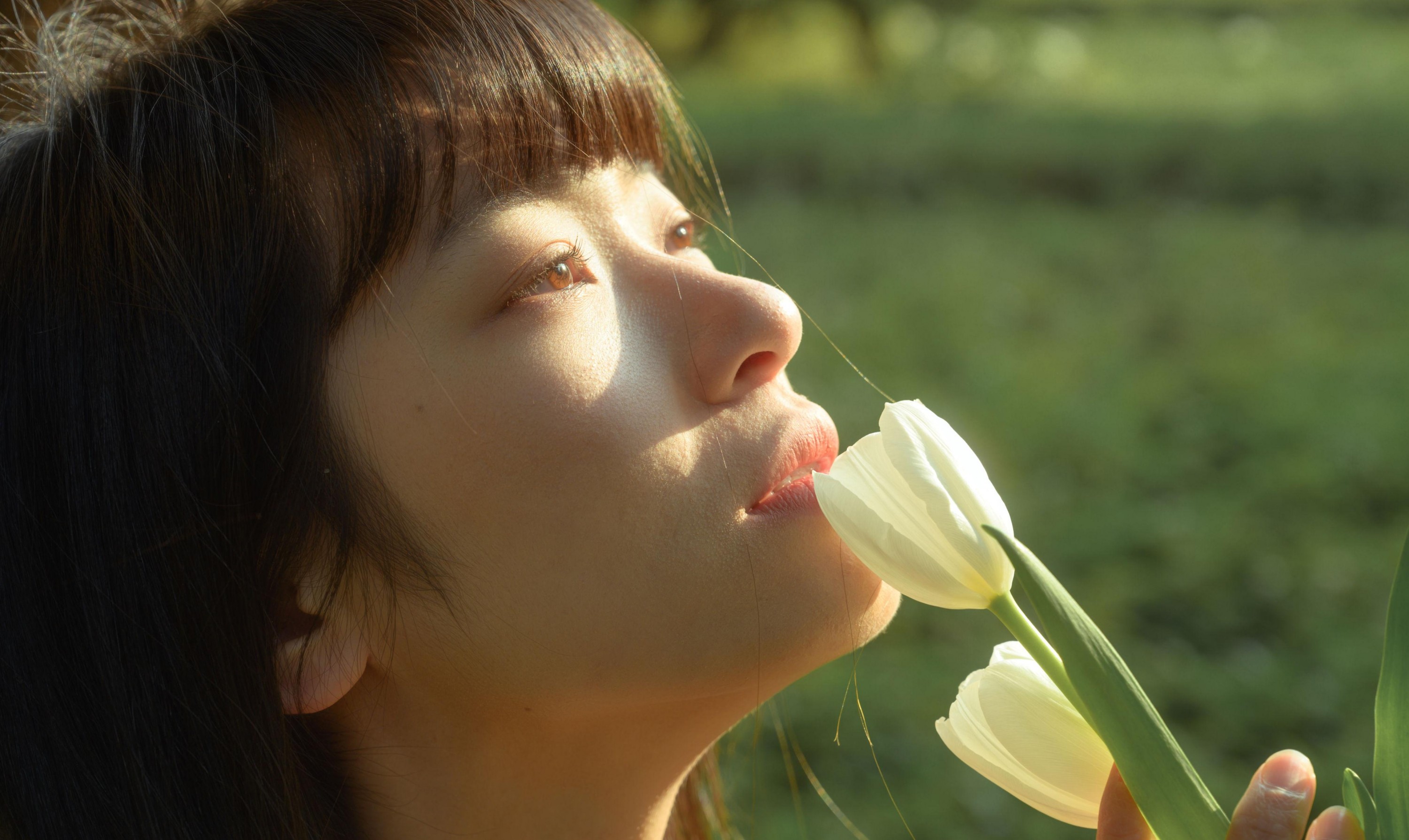 山野小果 – 《光与郁金香》[20P] 插图2