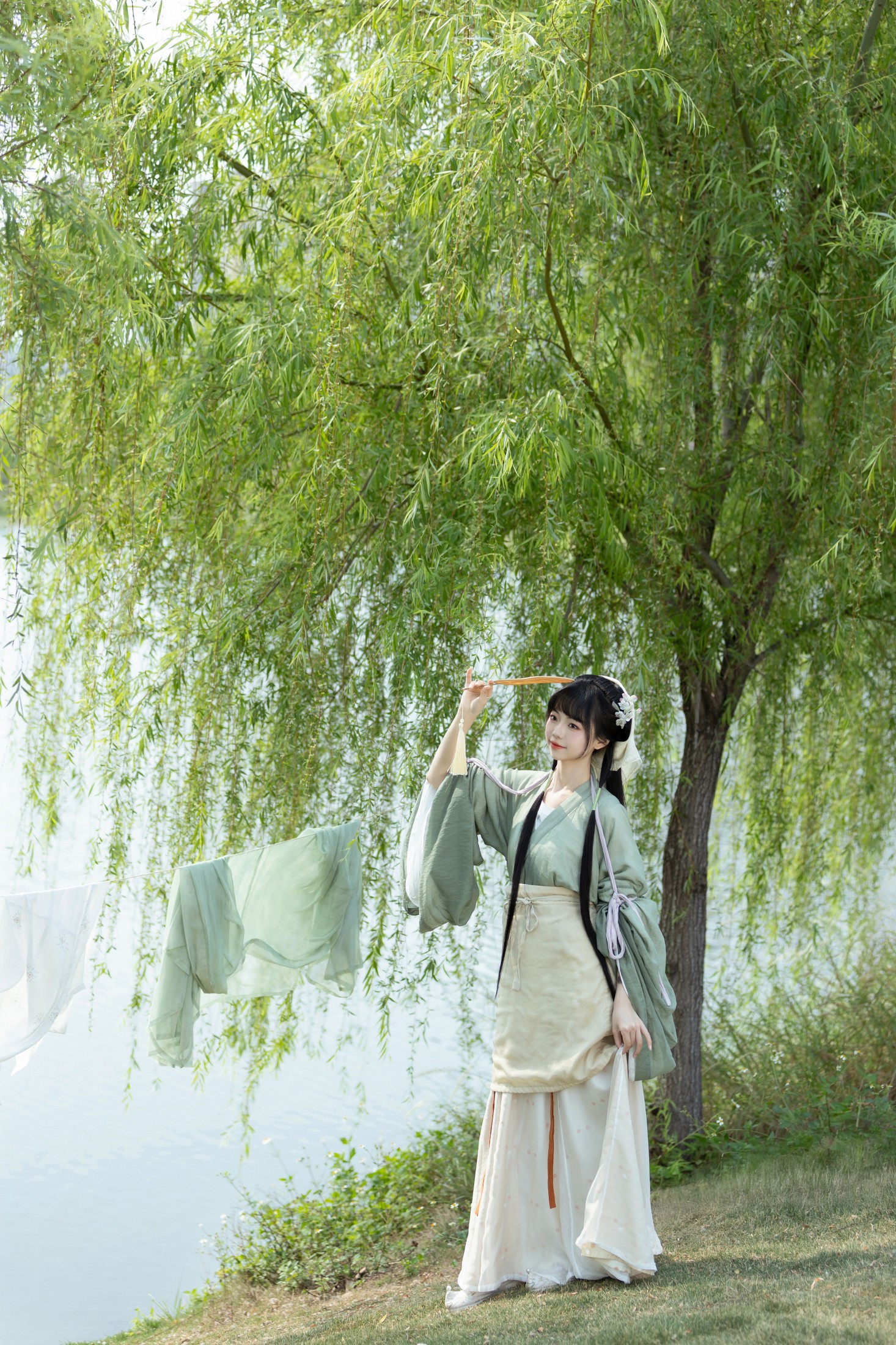 是只琳 – 《一溪新绿》[14P]-66COS