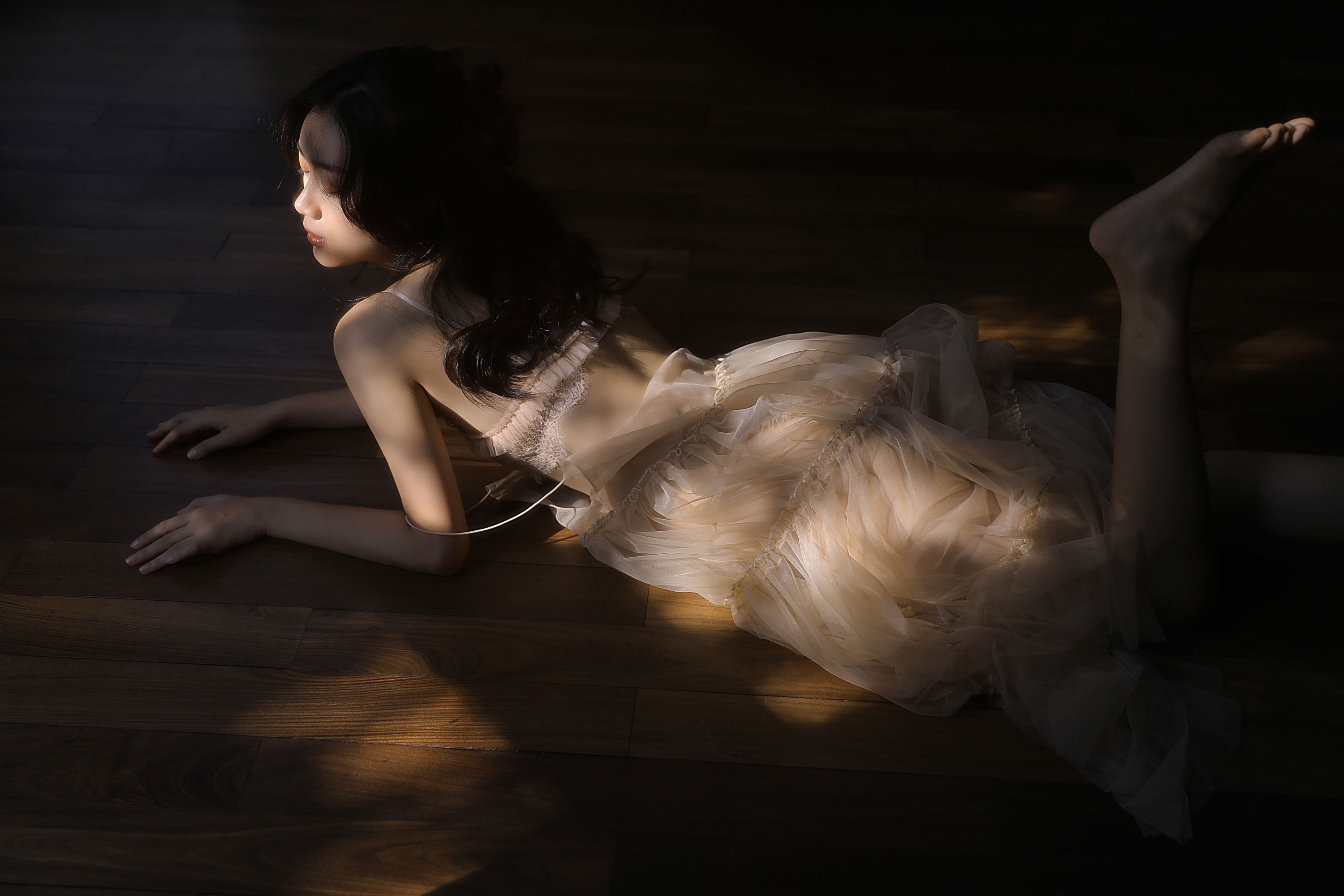 六六 – 《阁楼的光影》[10P] 插图5