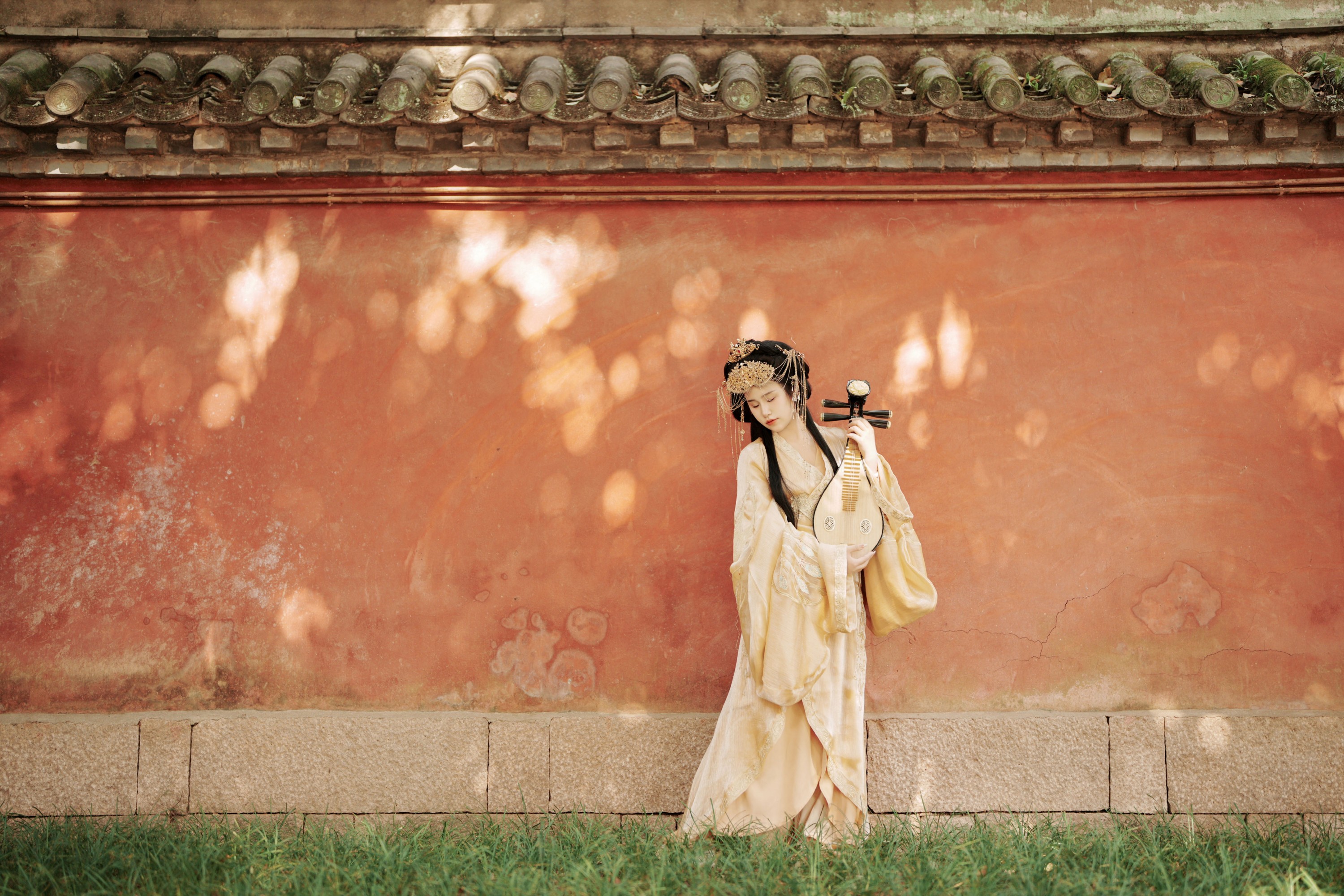 MIKO – 《亡国公主人像拍摄》[16P] 插图4