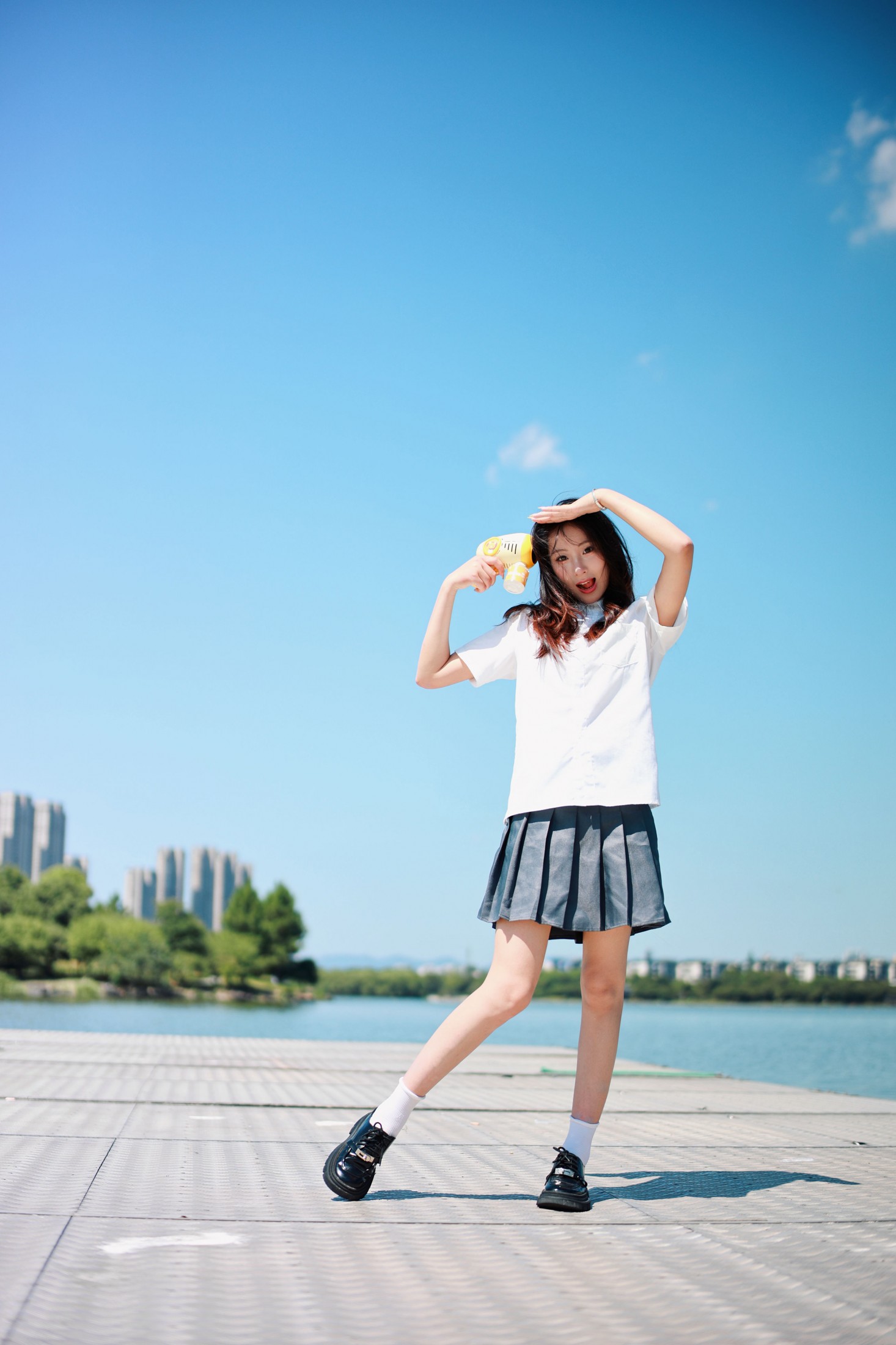 小u – 《湖边日系jk》[33P] 插图5