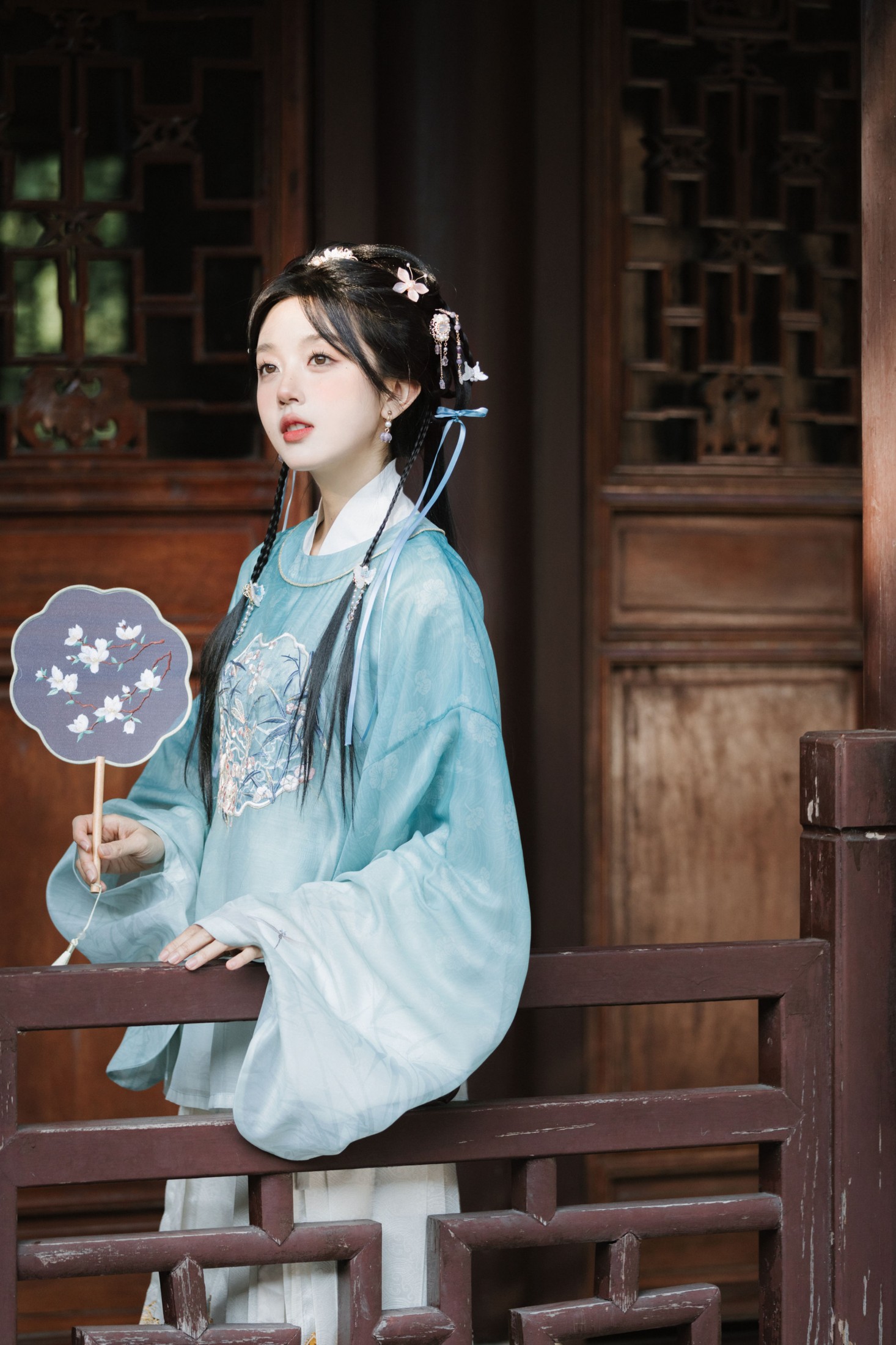 奥特有点慢 – 《误入眉眼，可叹惊鸿》[35P]-66COS