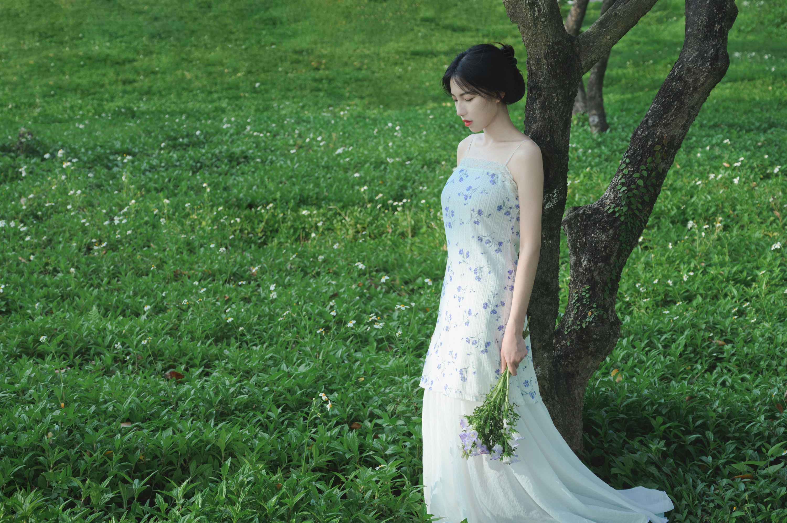 潘潘 – 《风与风铃》[17P]-66COS