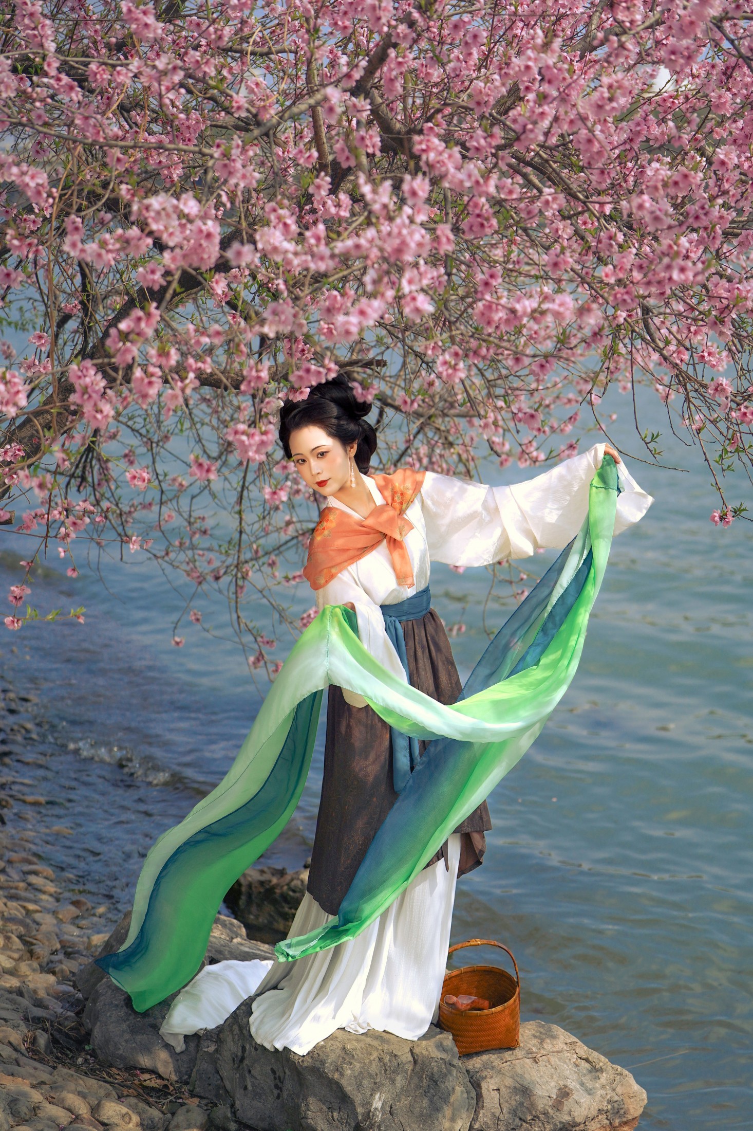 三弦 – 《浣纱弄碧影，自与清波闲》[10P] 插图3