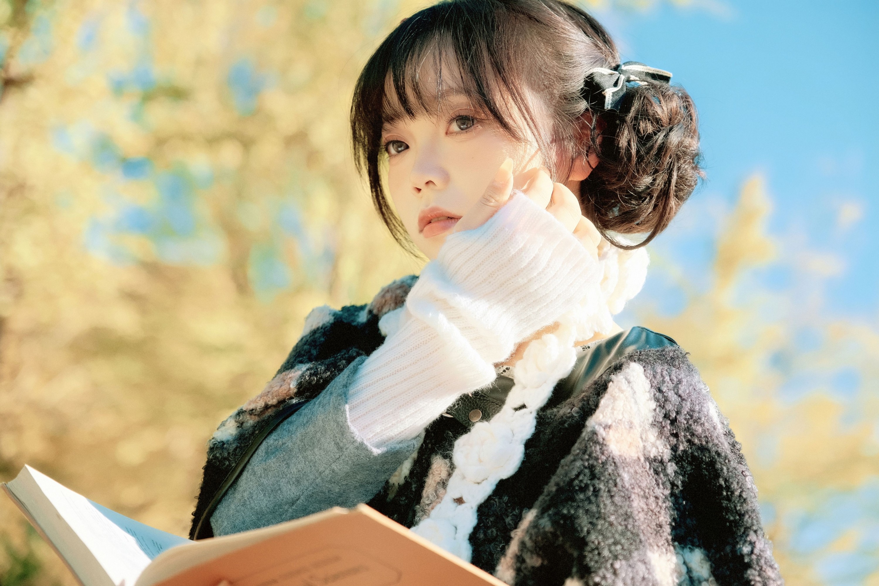 贝贝不睡觉 – 《深秋》[27P]-66COS