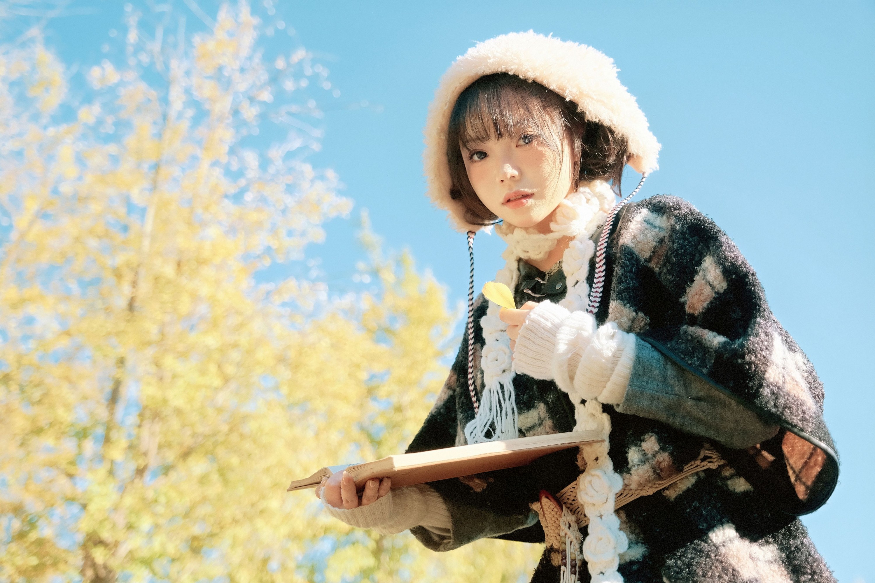 贝贝不睡觉 – 《深秋》[27P] 插图5