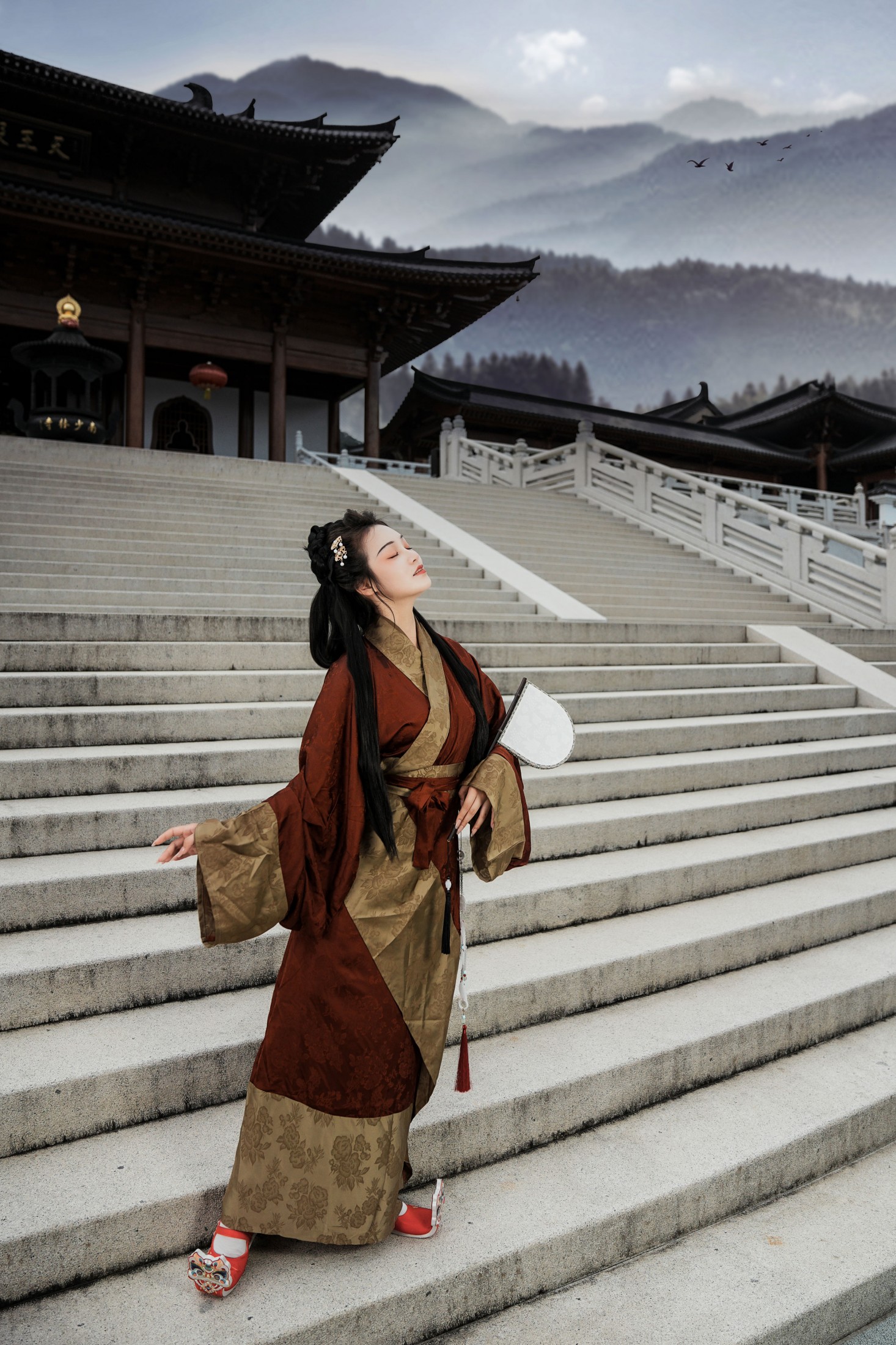 泱泱泱呀 – 《战国袍人像拍摄》[20P] 插图5