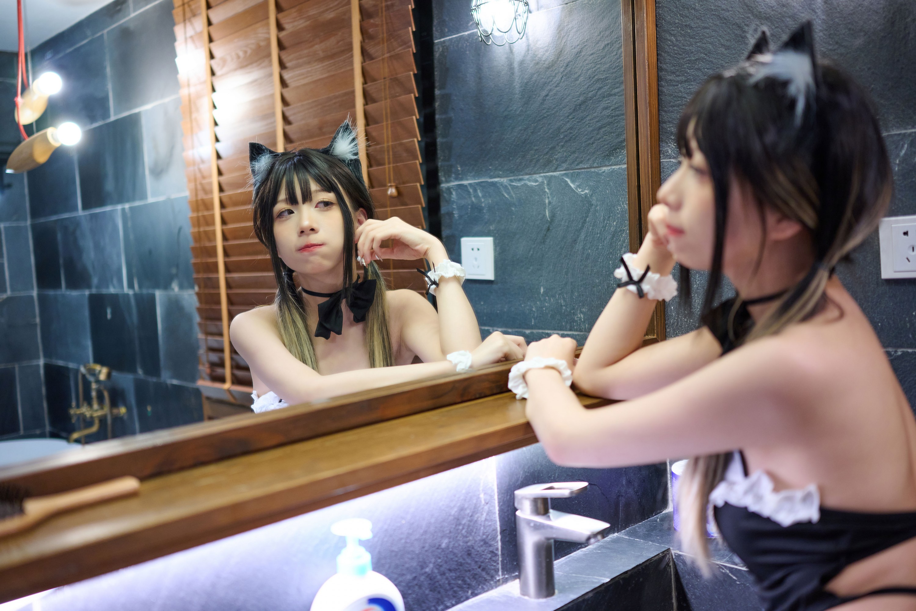 琴玖久 – 《小猫娘的午后》[18P]-66COS