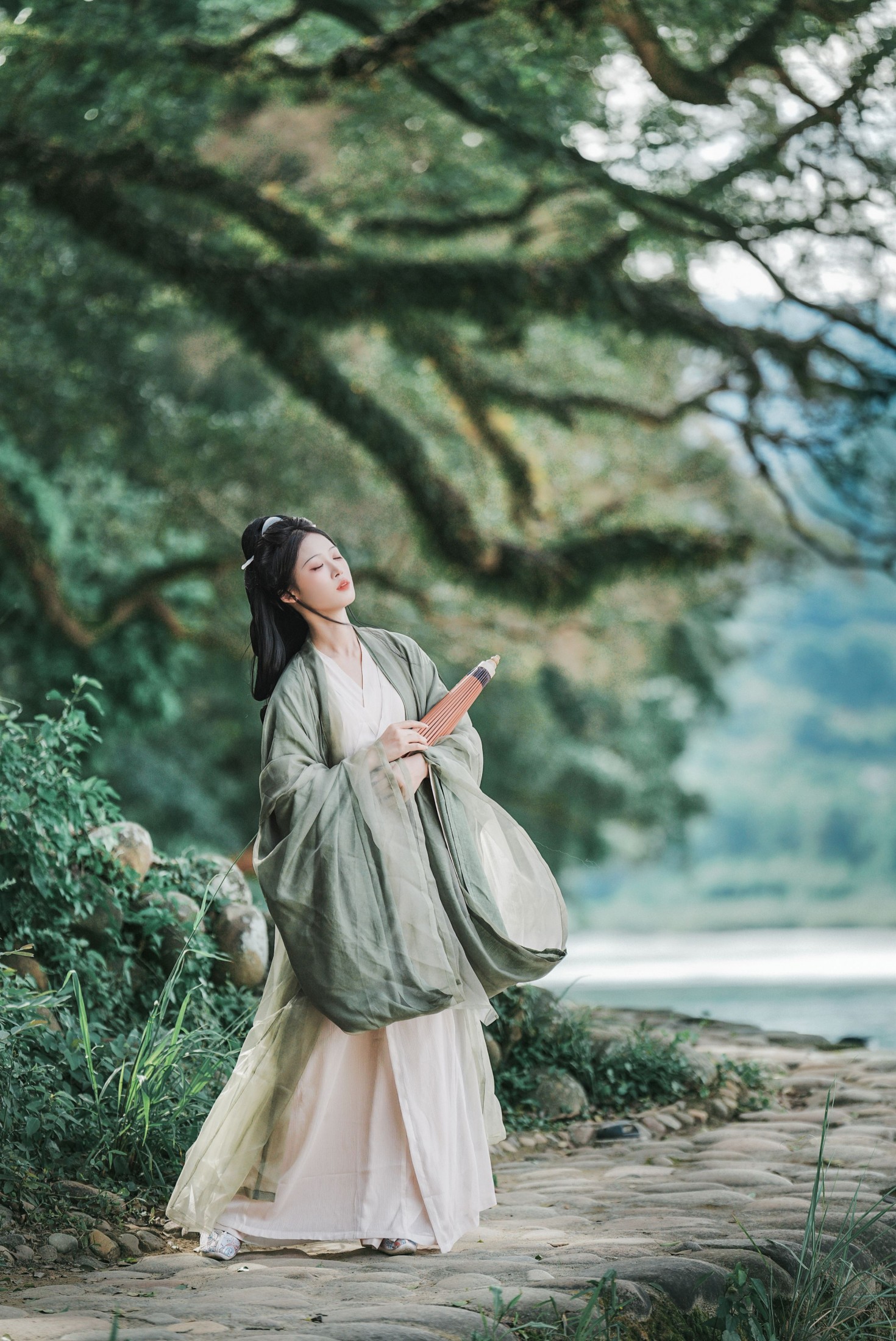 夏煦 – 《魏晋风人像拍摄-榕水谣》[21P] 插图3