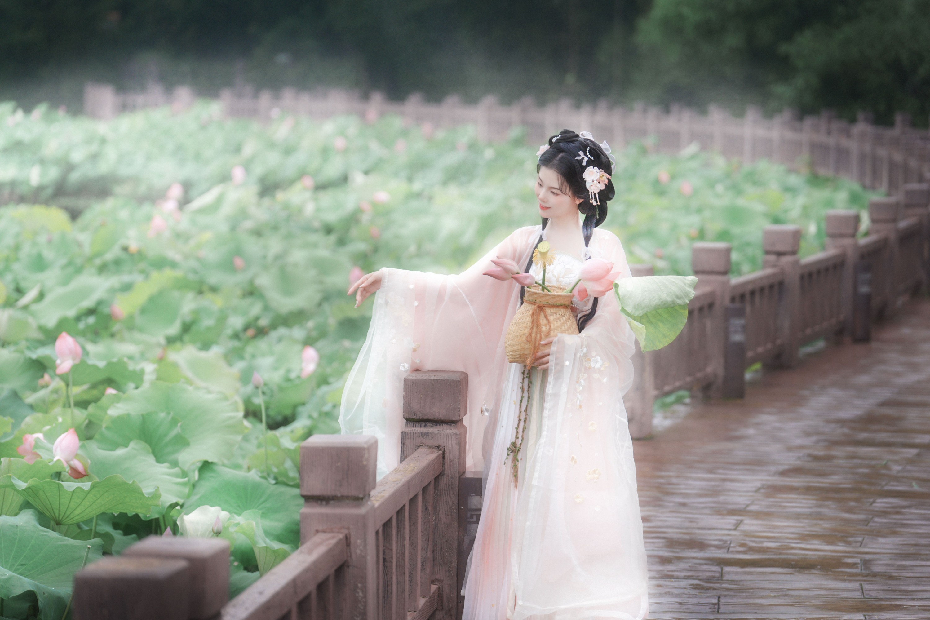 洛宁-唐 – 《古风人像拍摄-荷花》[19P] 插图4