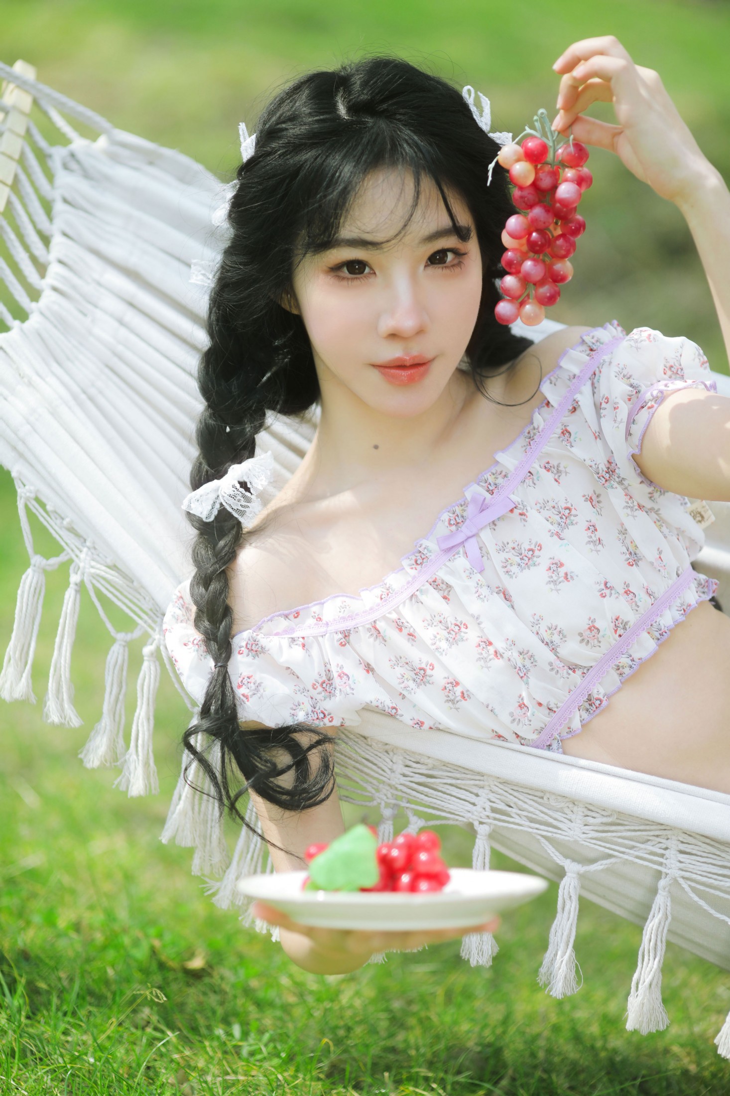 – 《她是春日》[13P]-66COS