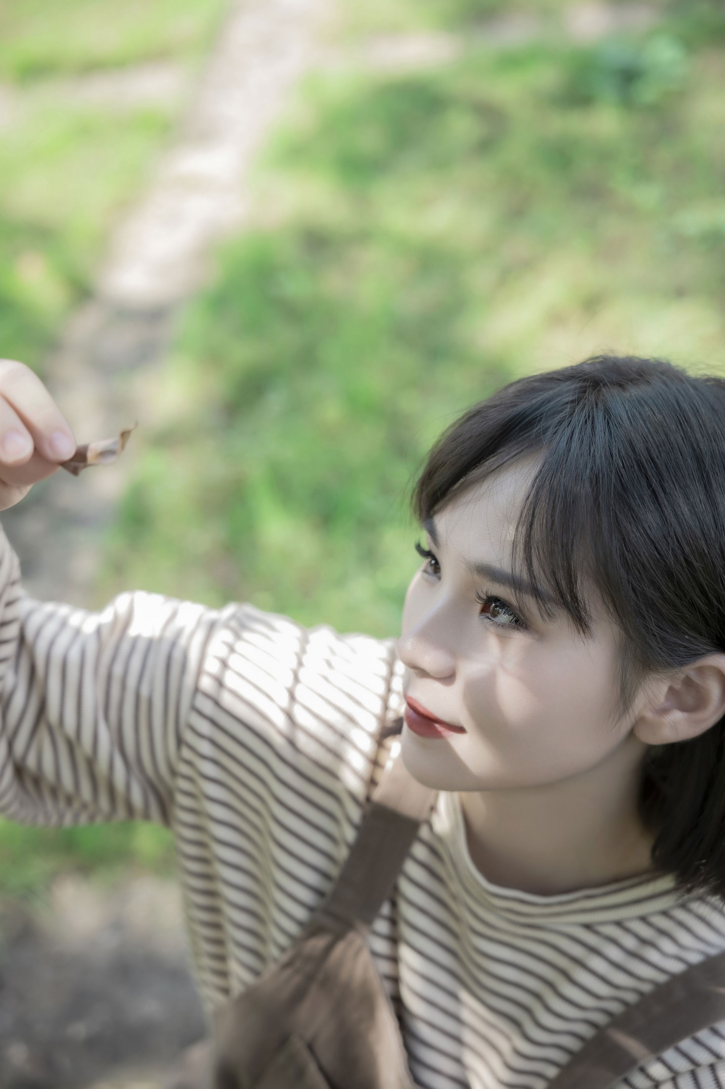 雪华 – 《秋天的治疗》[18P]-66COS