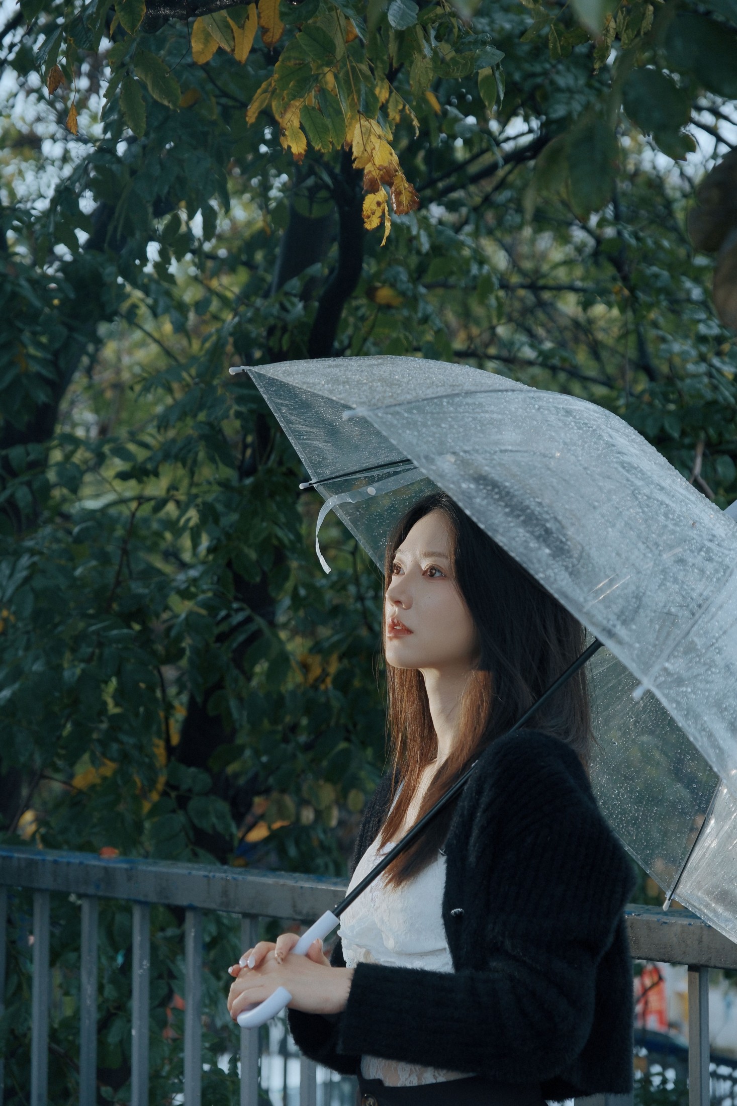 万元里美 – 《雨中》[28P] 插图4