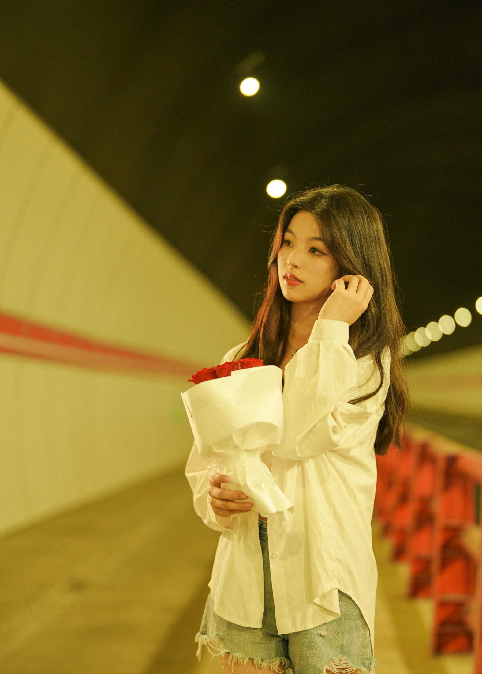 杨琳 – 《隧道港风人像拍摄-杨琳》[17P] 插图2