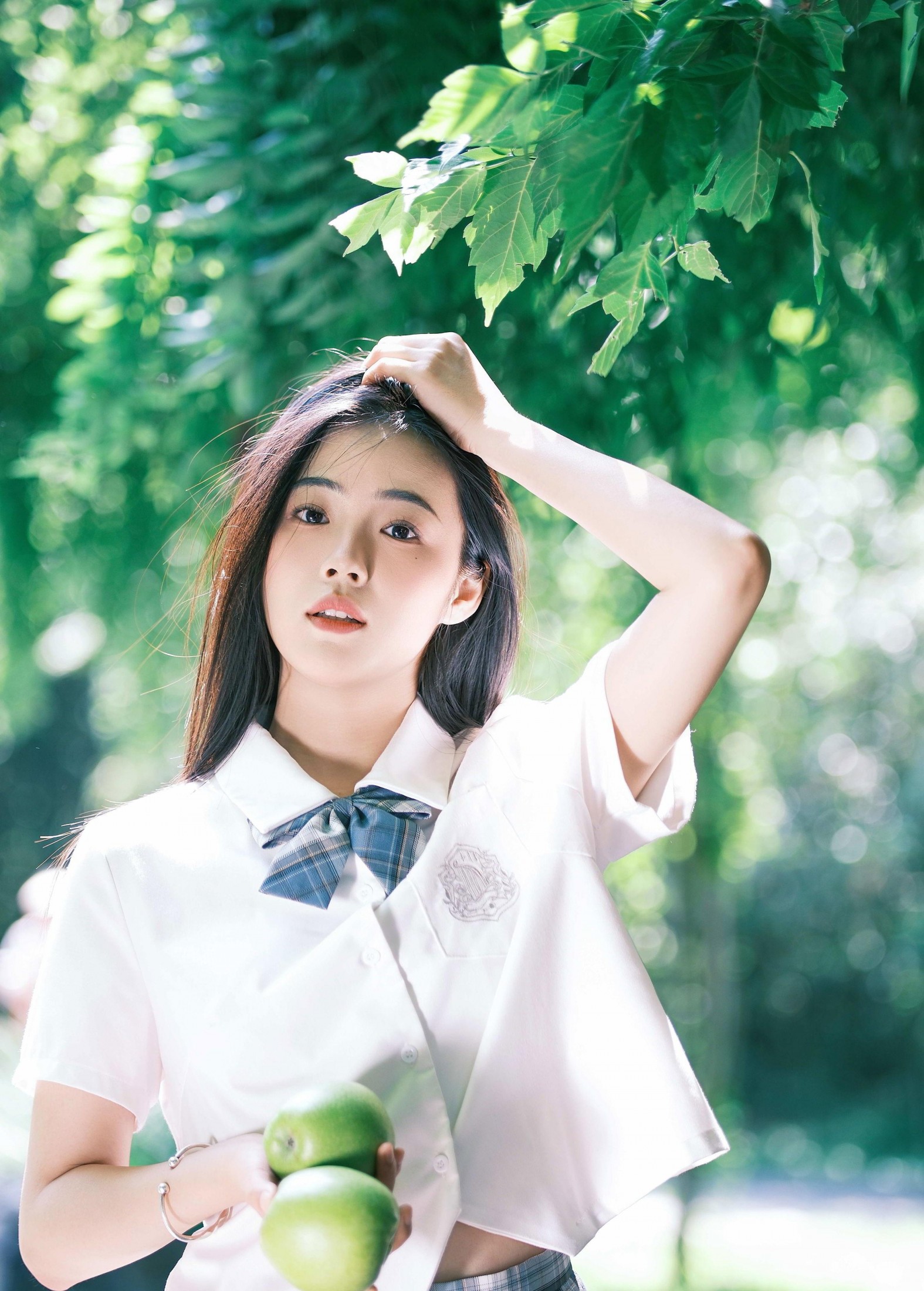 爱吃辣条的小新 – 《青苹果的味道》[32P] 插图2